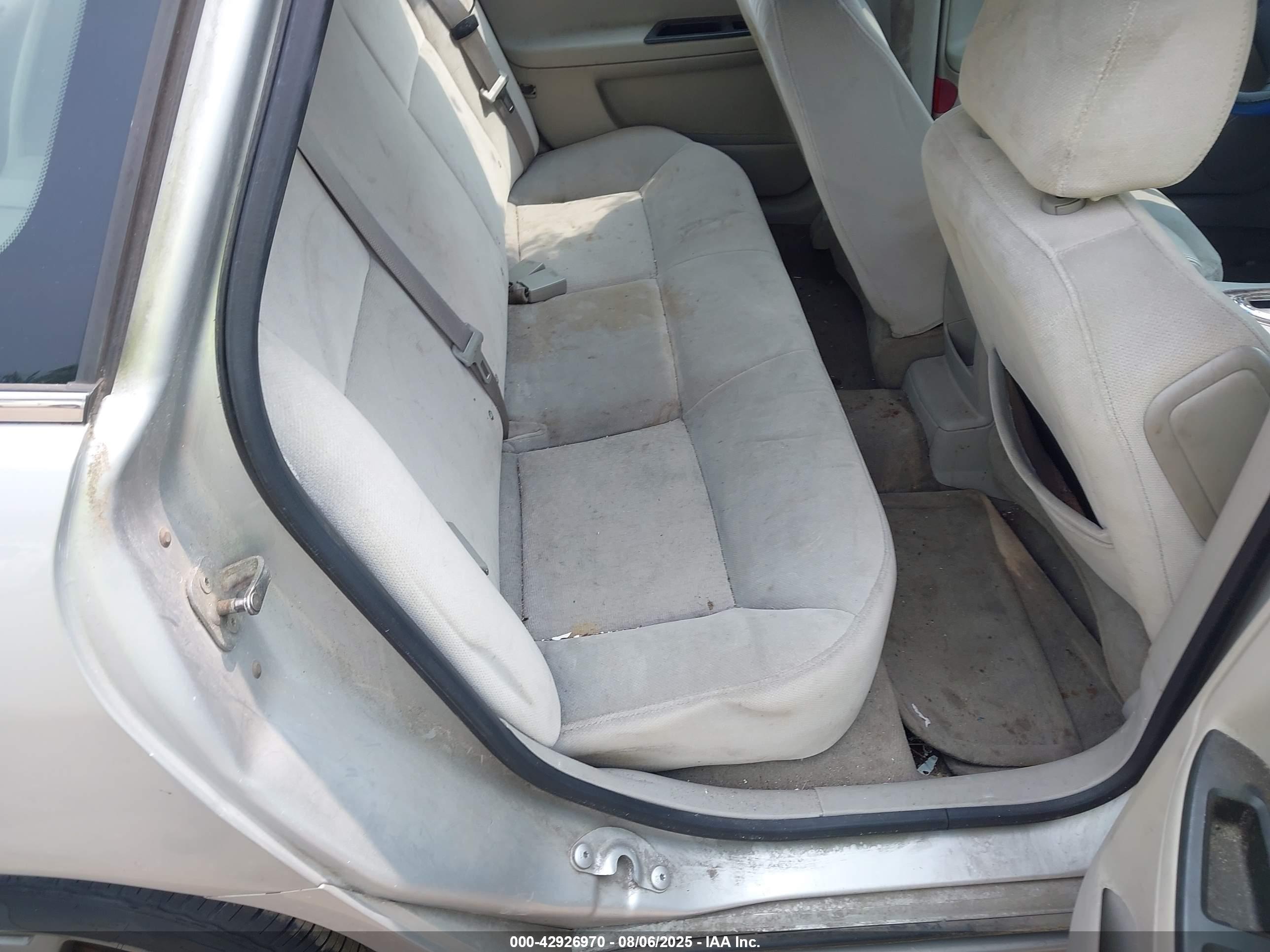CHEVROLET IMPALA image 8