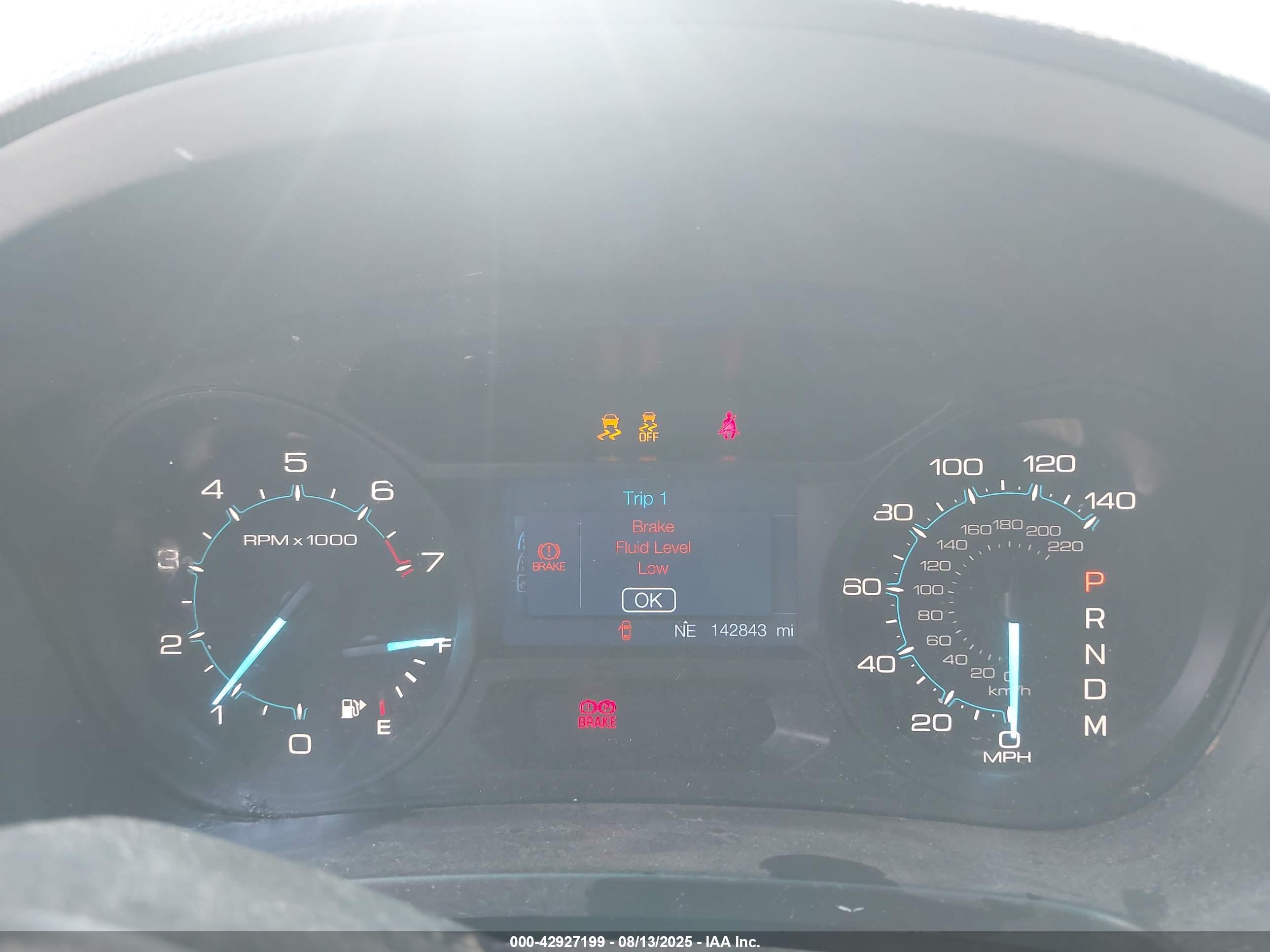 FORD EXPLORER image 7
