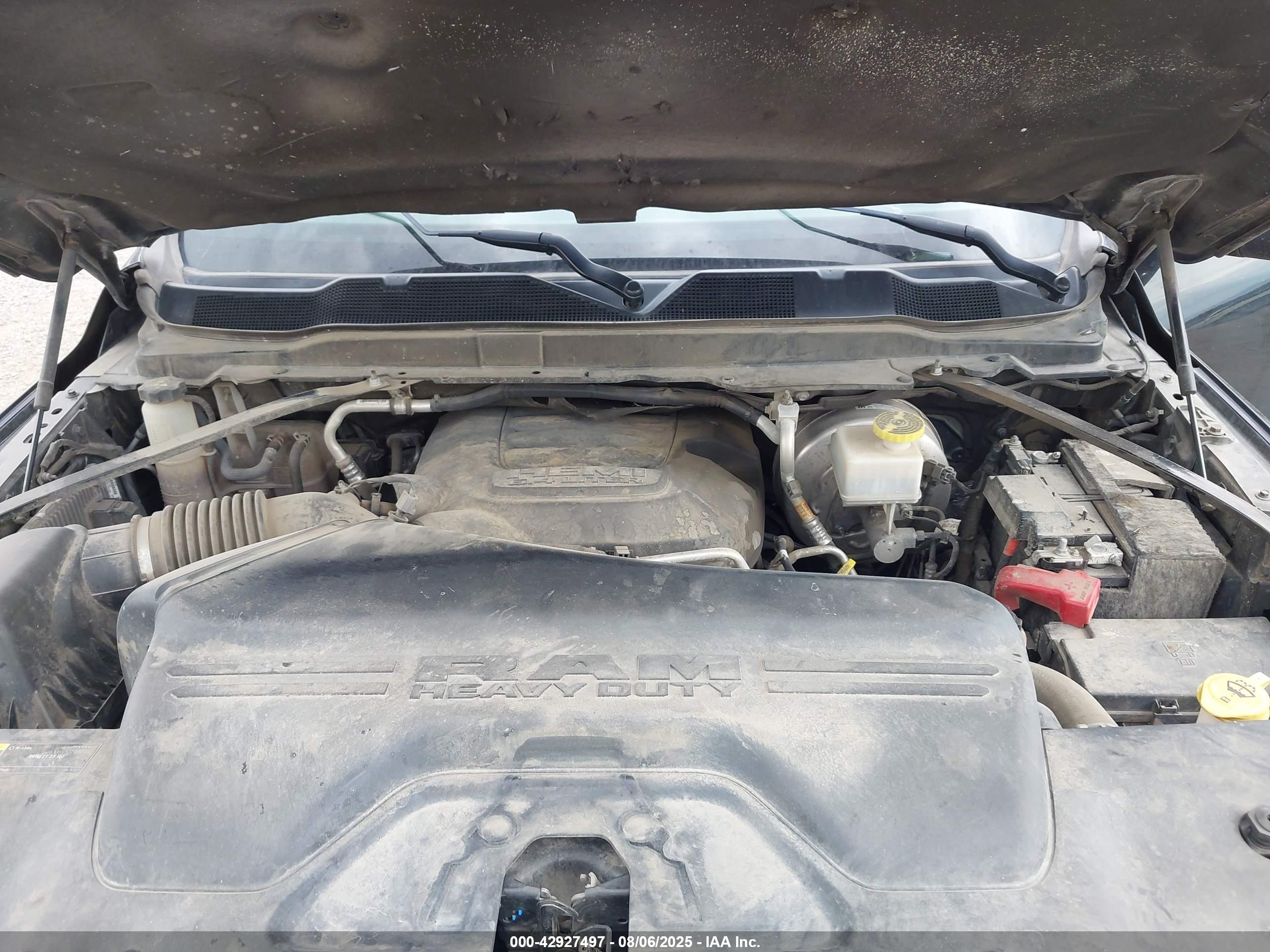 RAM 2500 image 10
