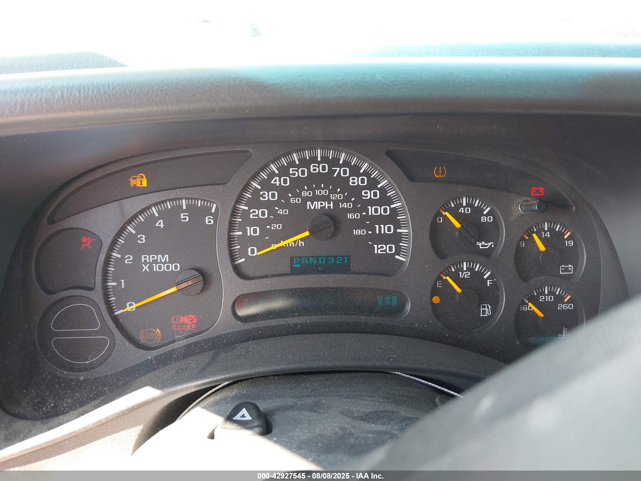 CHEVROLET TAHOE image 7