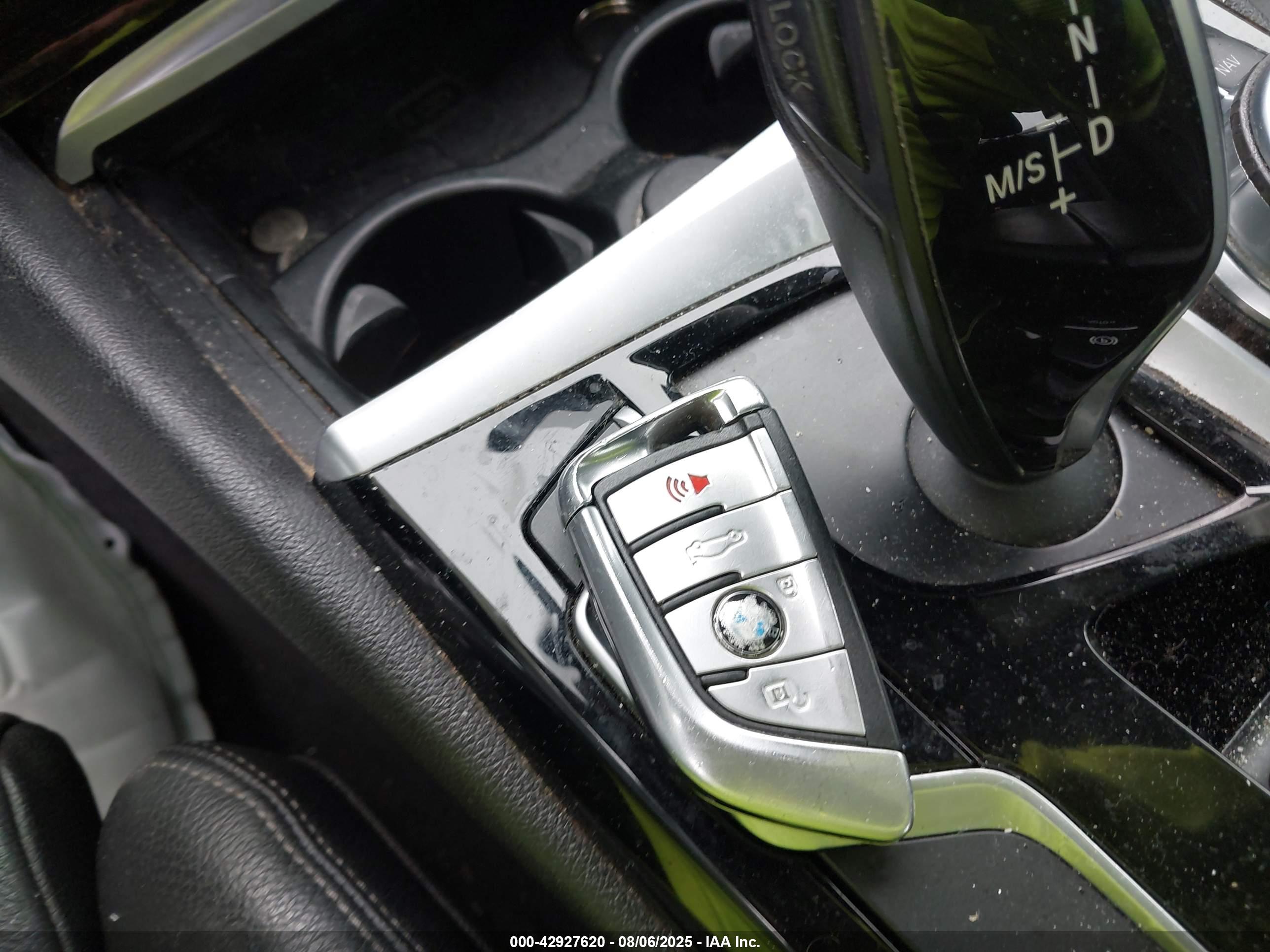 BMW 530I image 11
