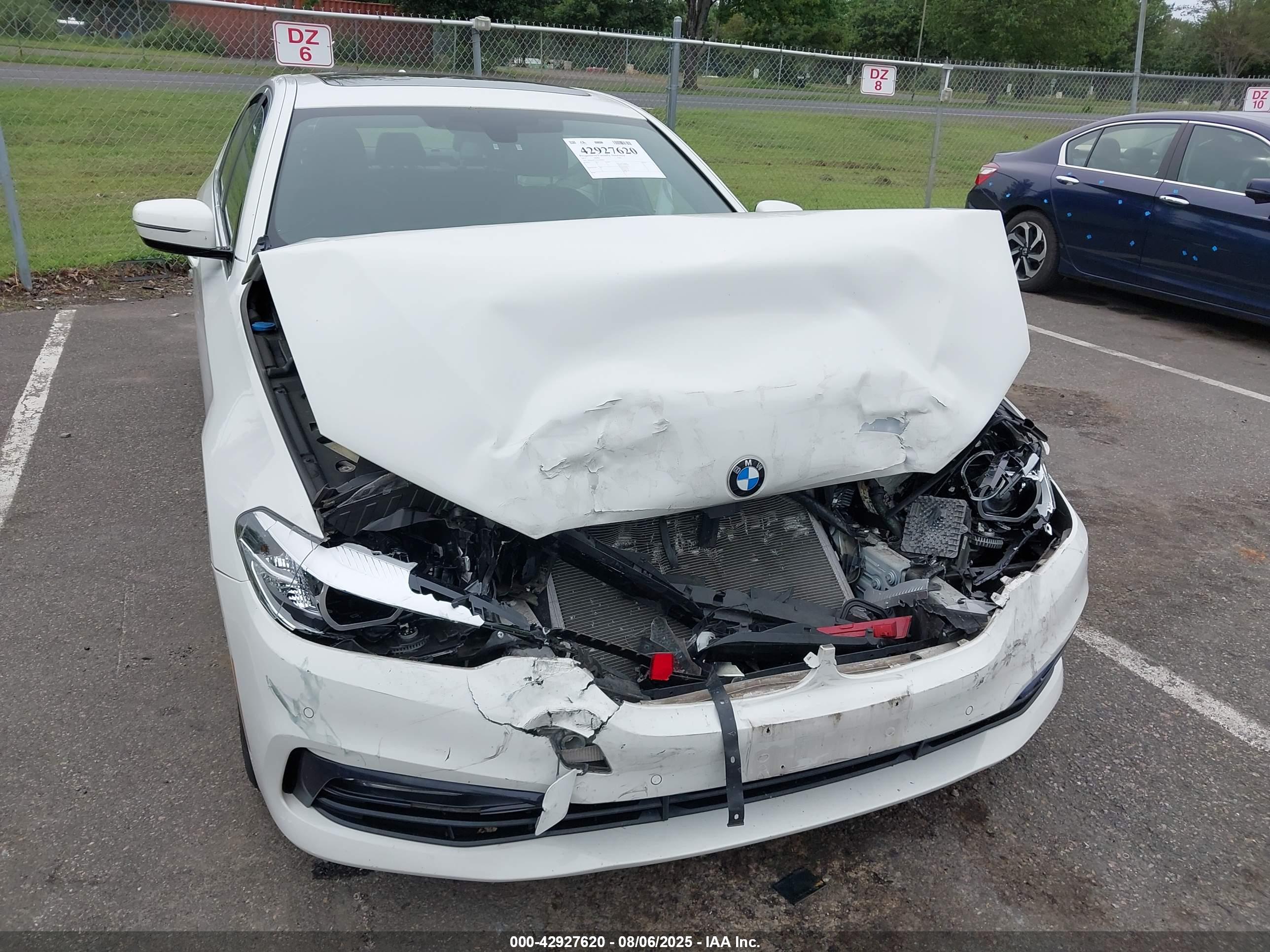 BMW 530I image 6