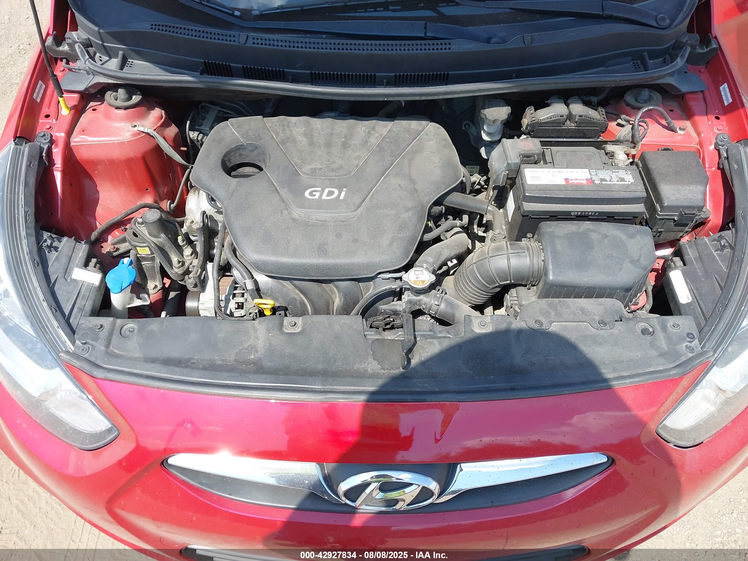 HYUNDAI ACCENT image 10