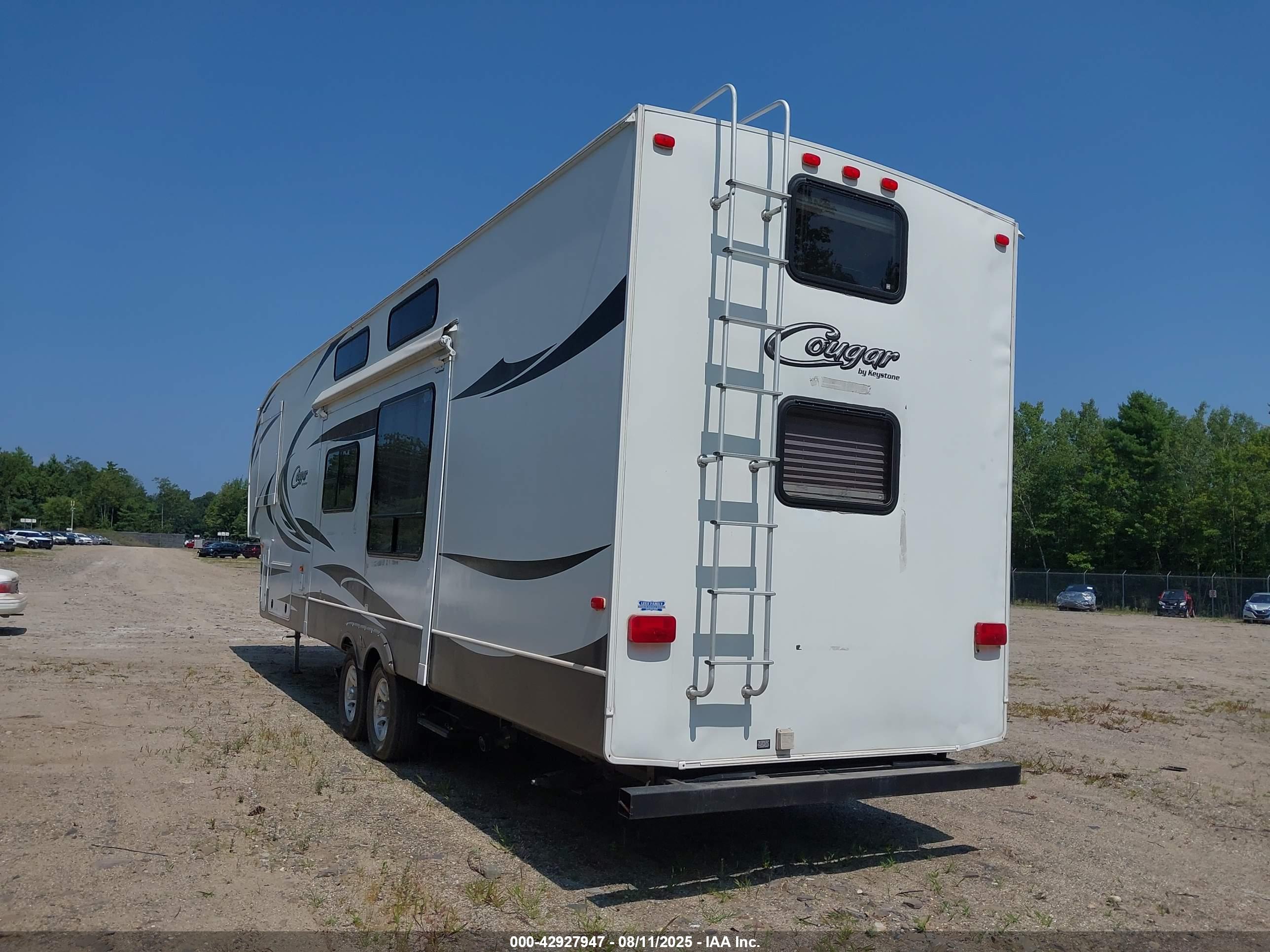 KEYSTONE RV image 3