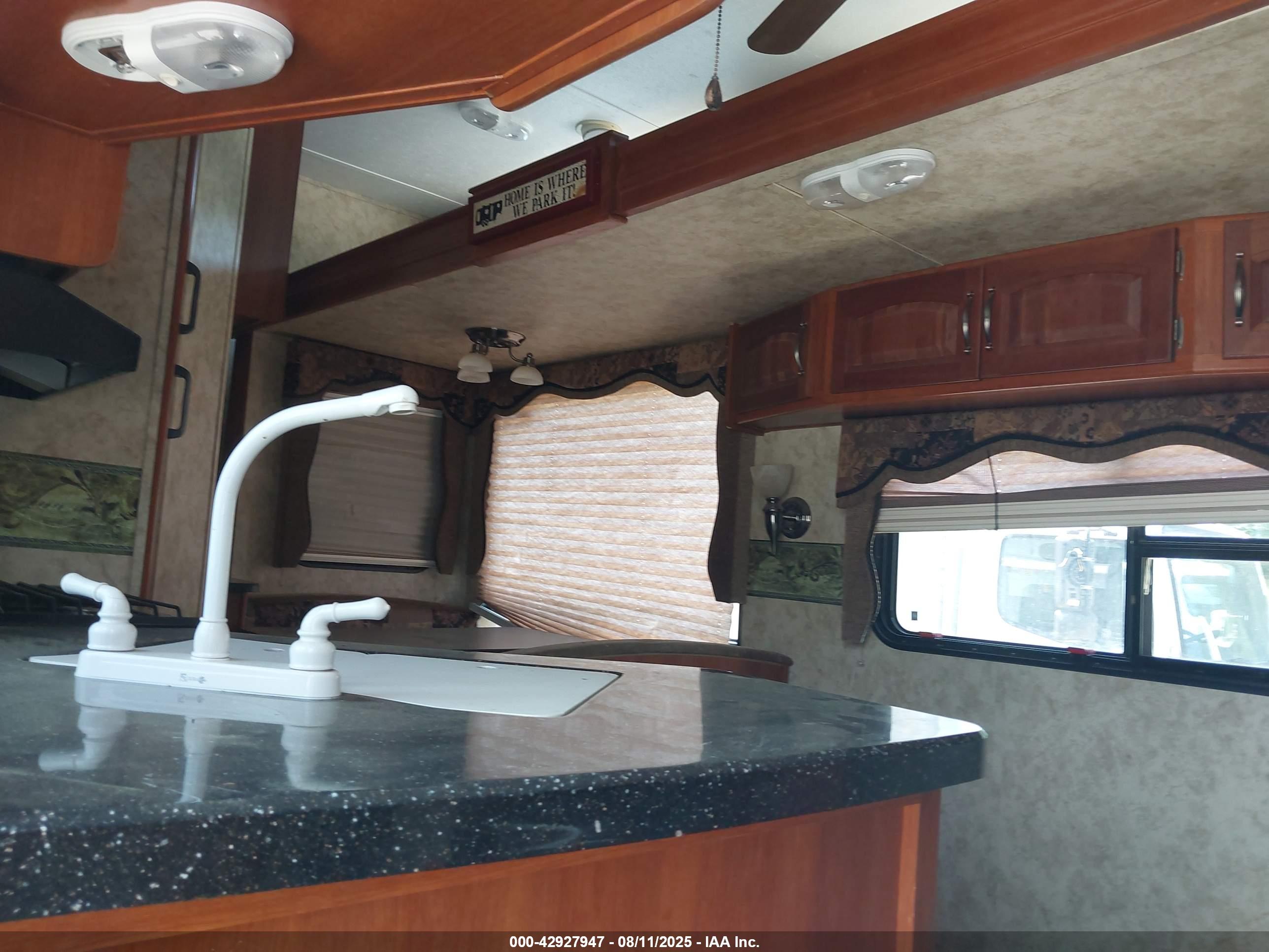KEYSTONE RV image 5