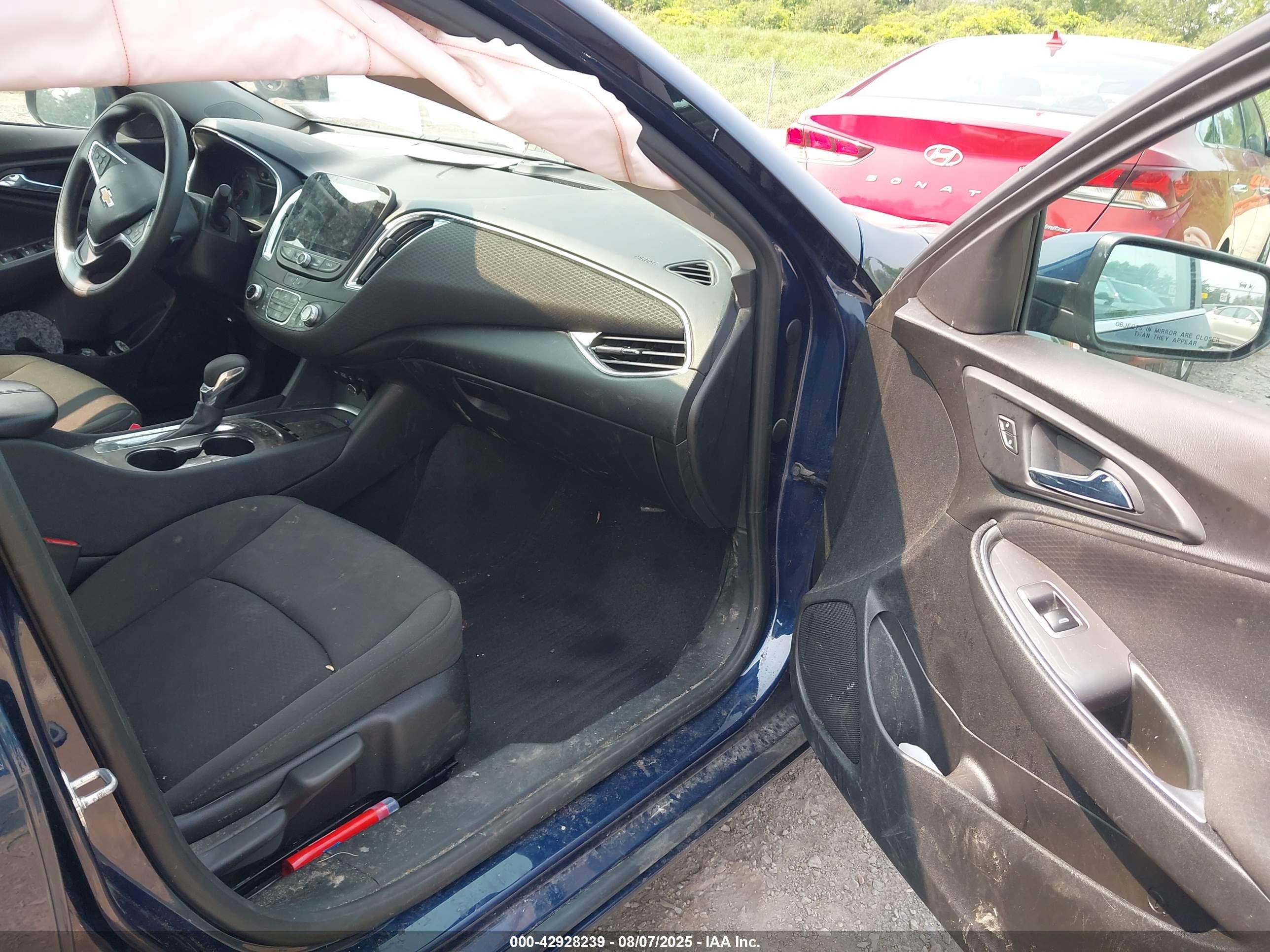 CHEVROLET MALIBU image 5