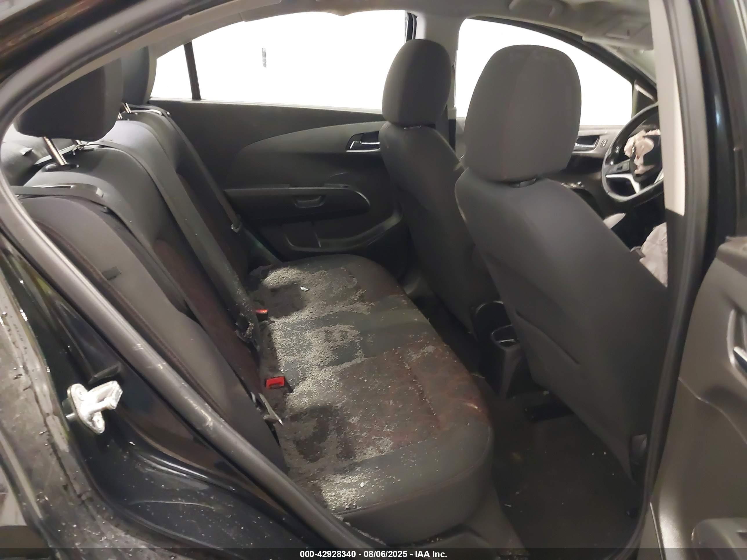 CHEVROLET SONIC image 8
