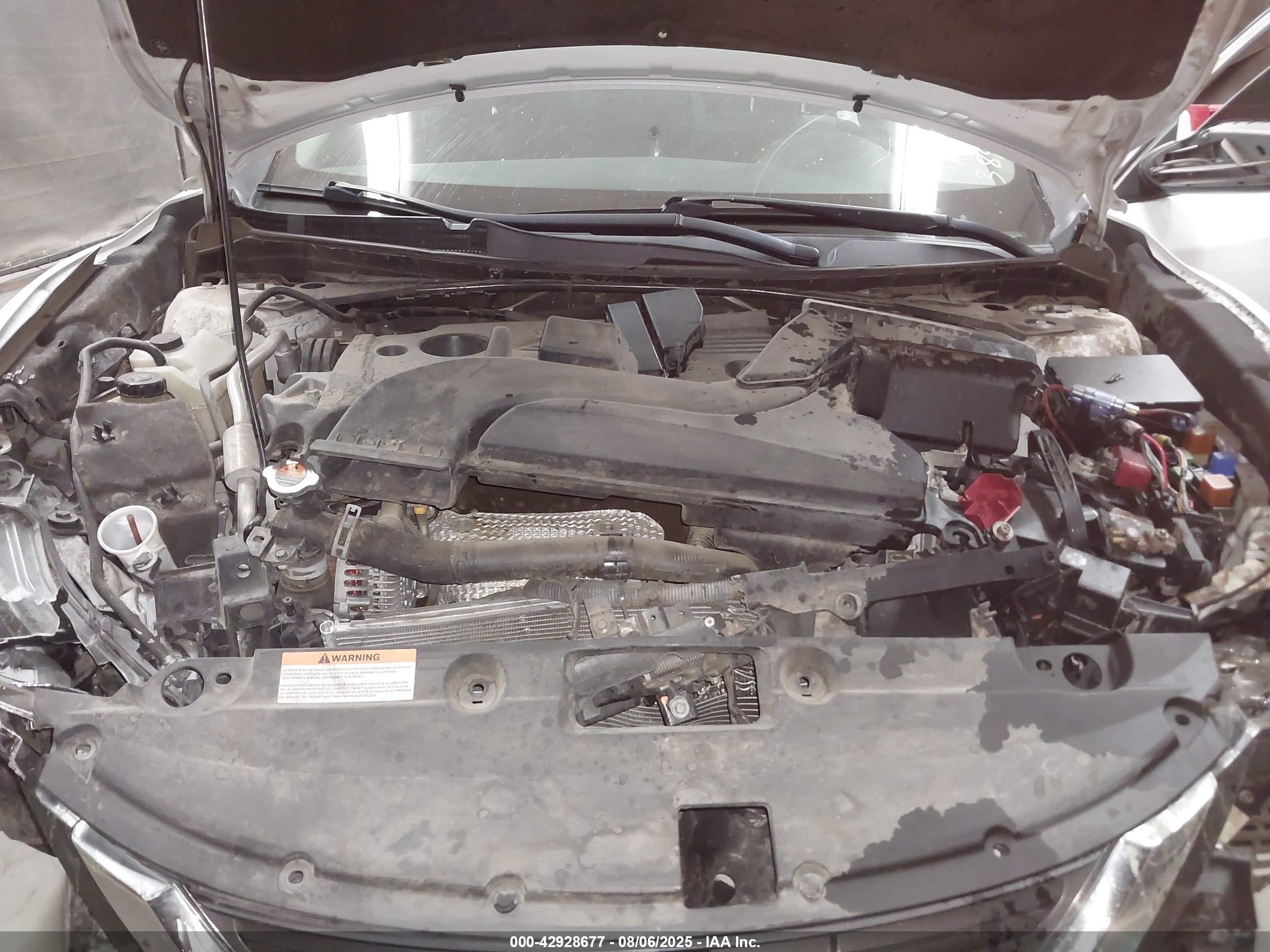 NISSAN ALTIMA image 10