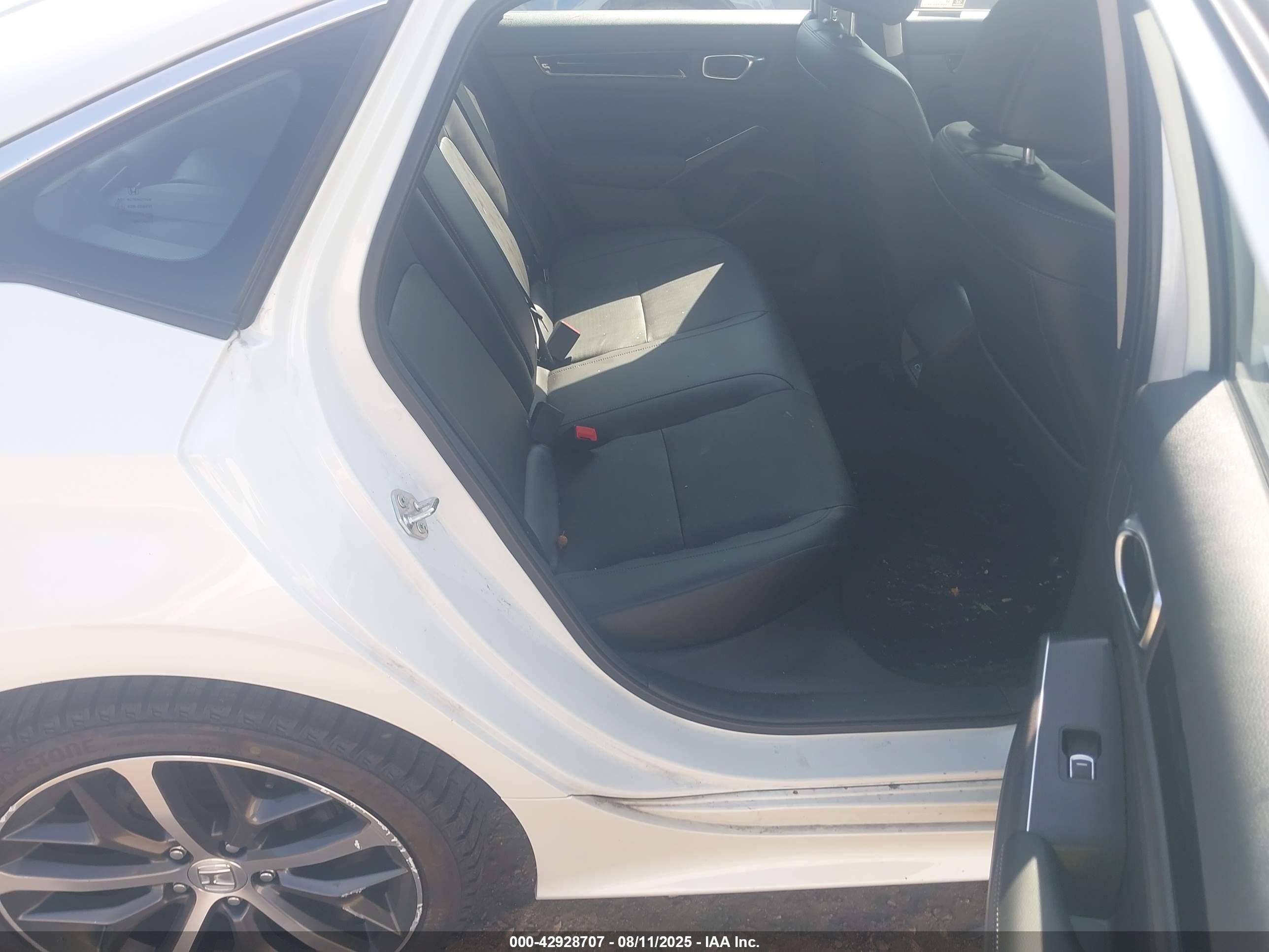 HONDA CIVIC image 8