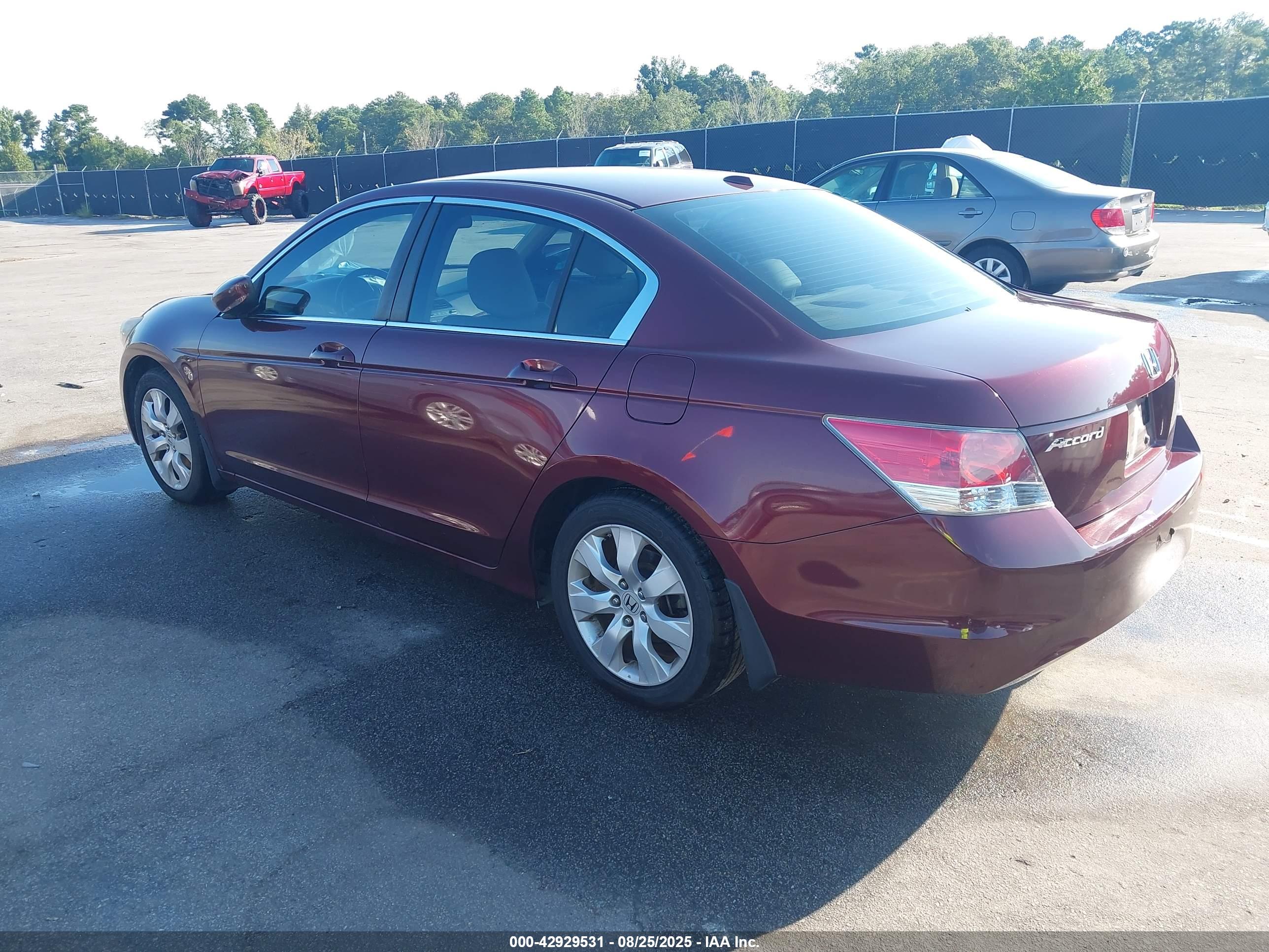 HONDA ACCORD image 3