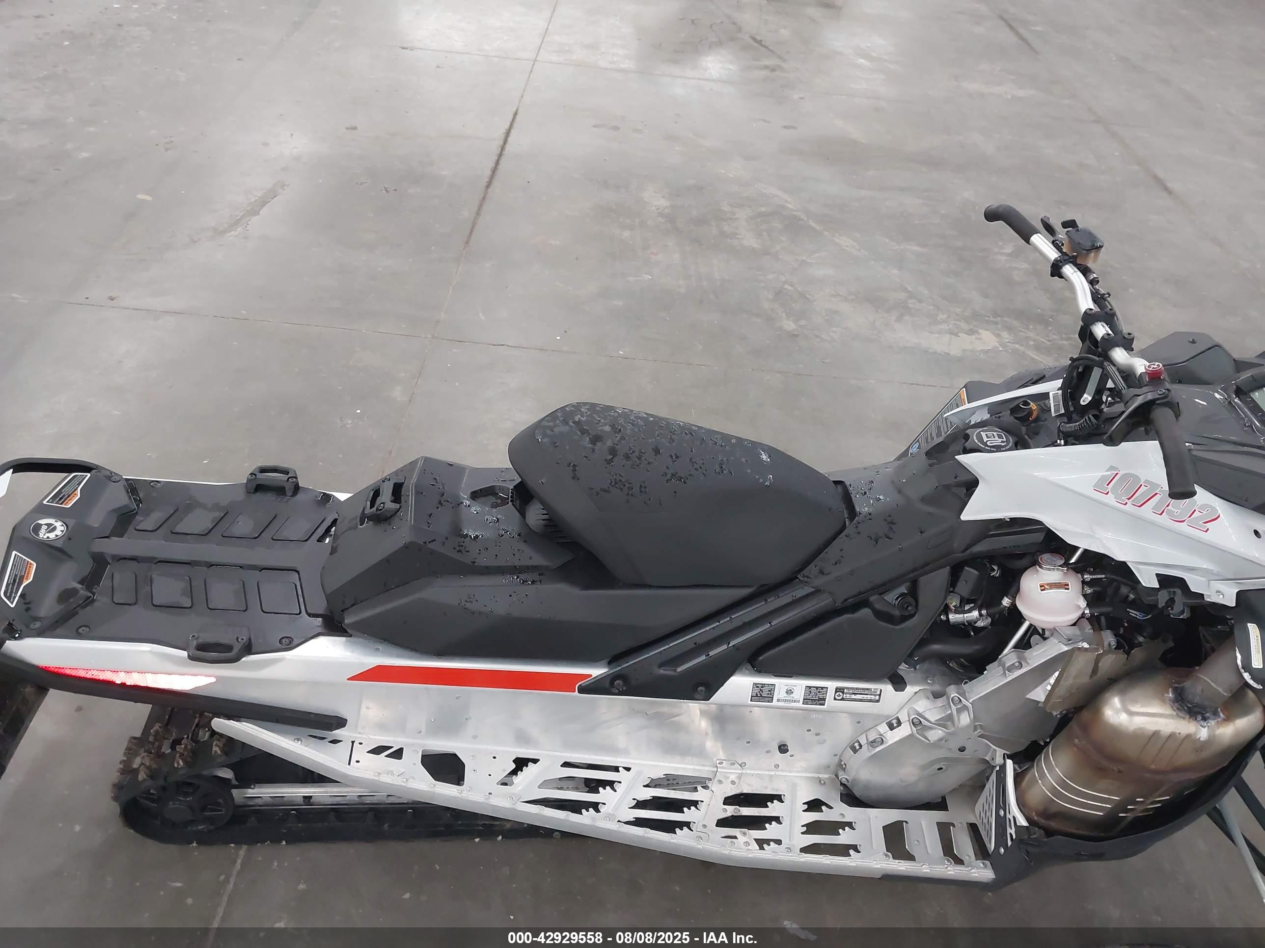 SKI-DOO MX image 5
