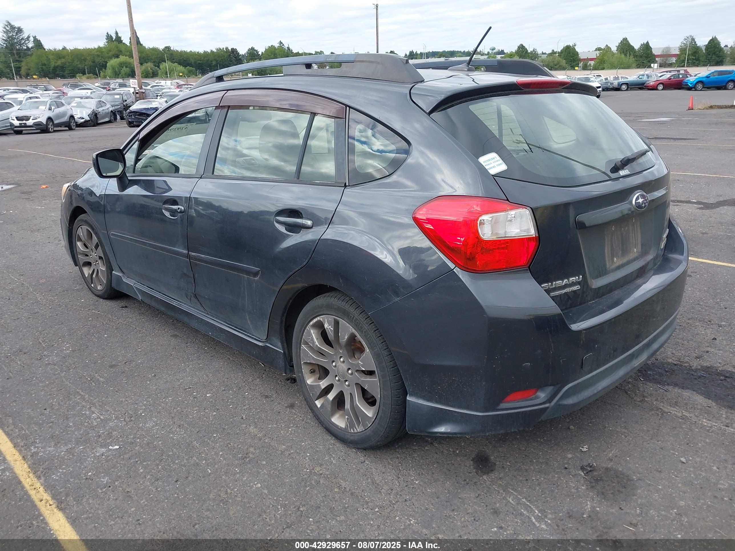 SUBARU IMPREZA image 3