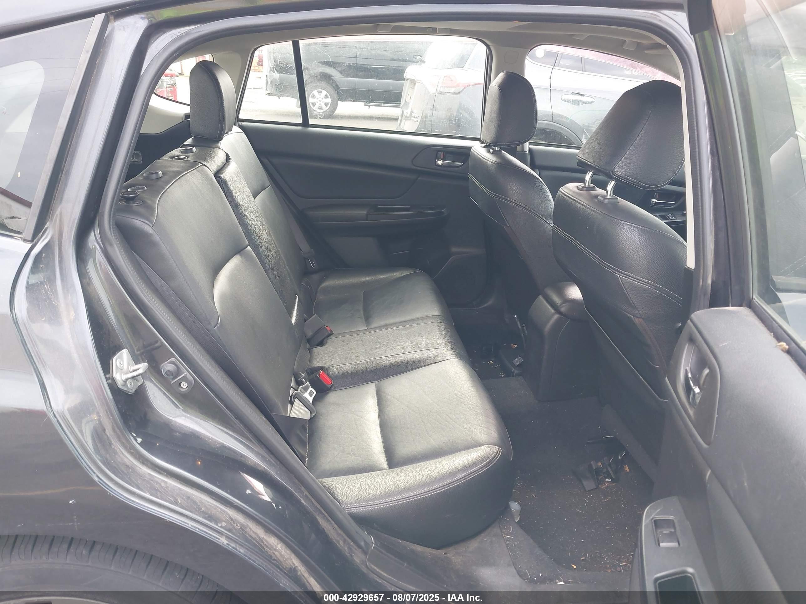 SUBARU IMPREZA image 8