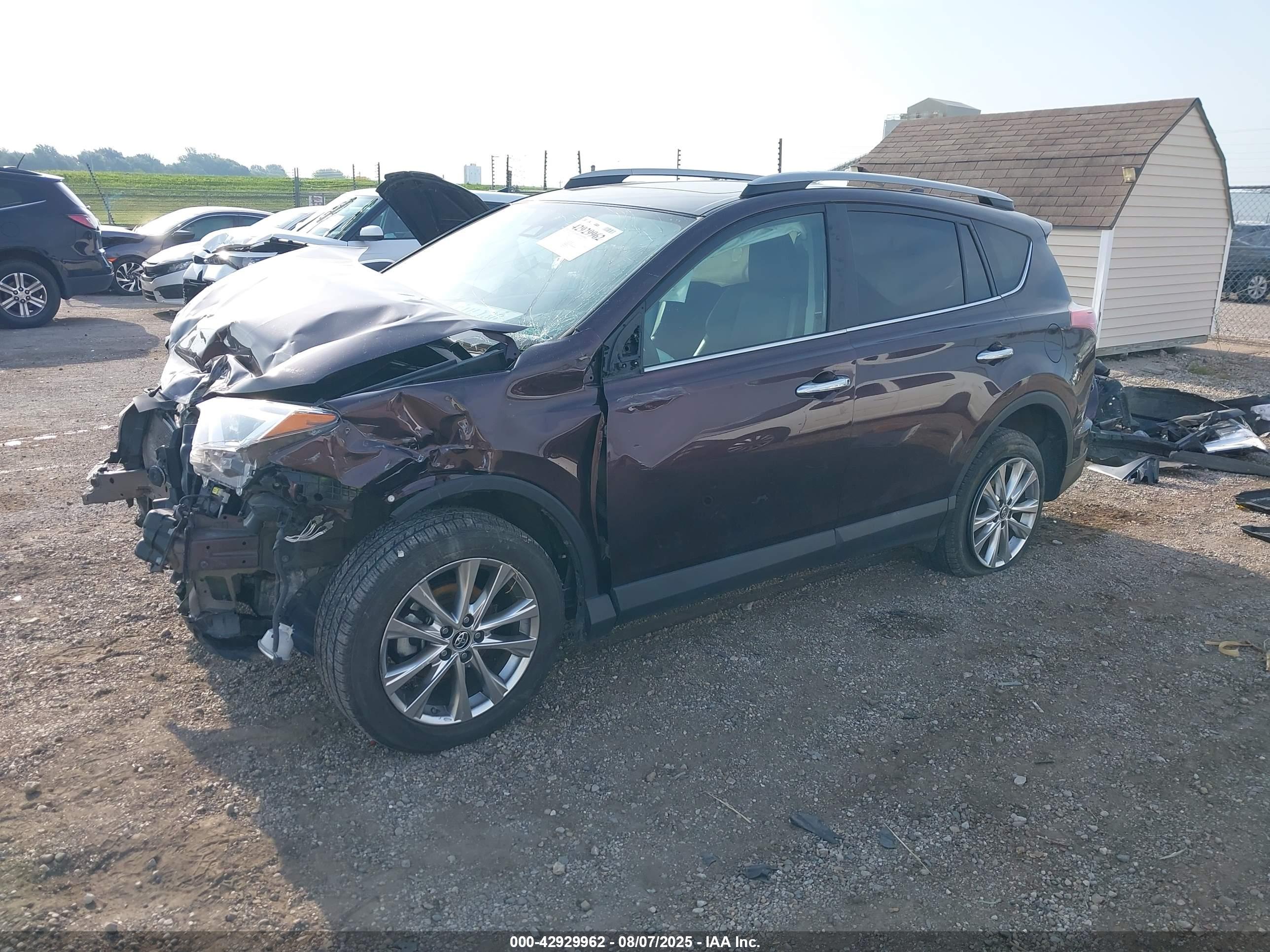 TOYOTA RAV4 image 2
