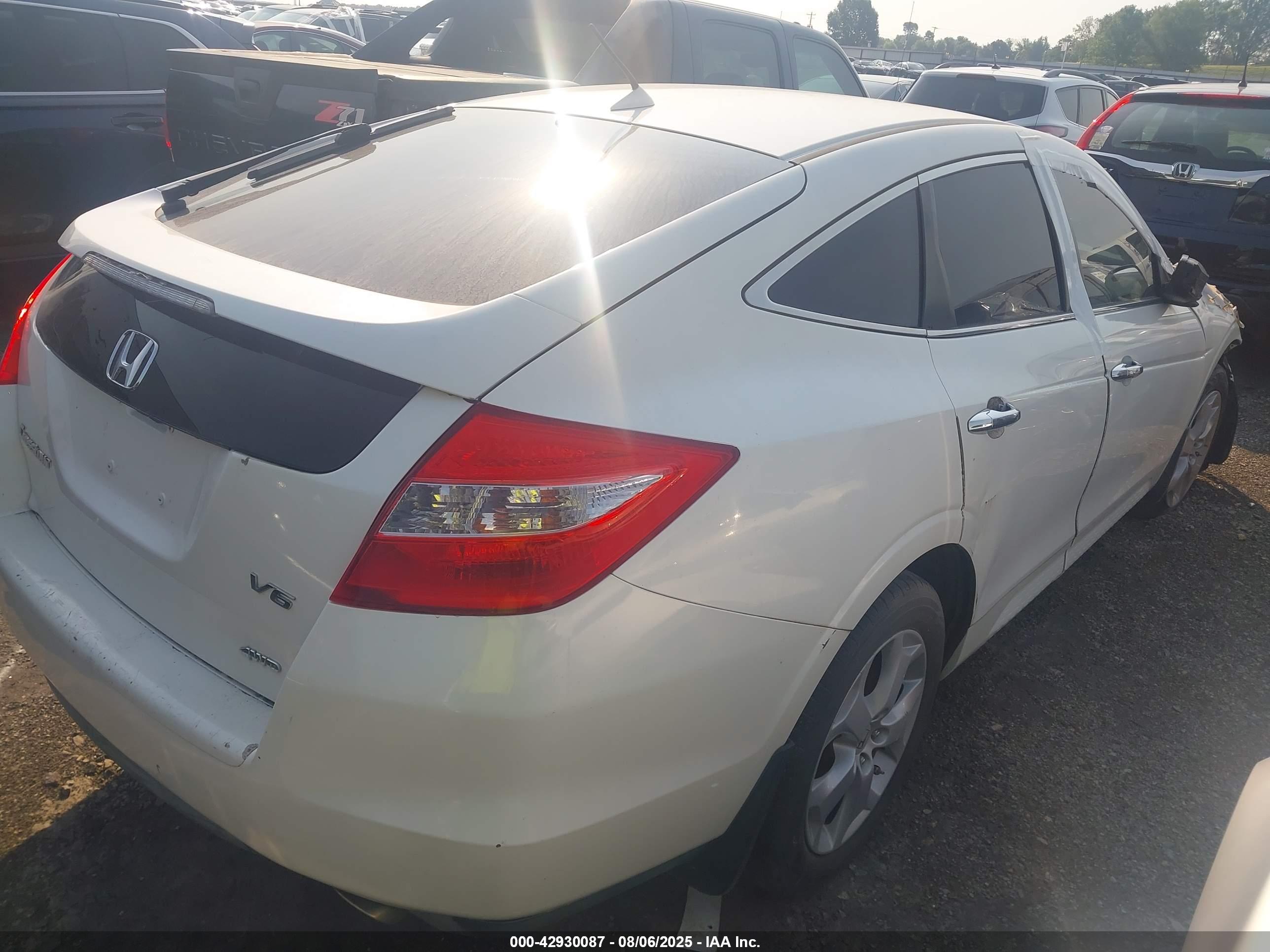 HONDA CROSSTOUR image 4