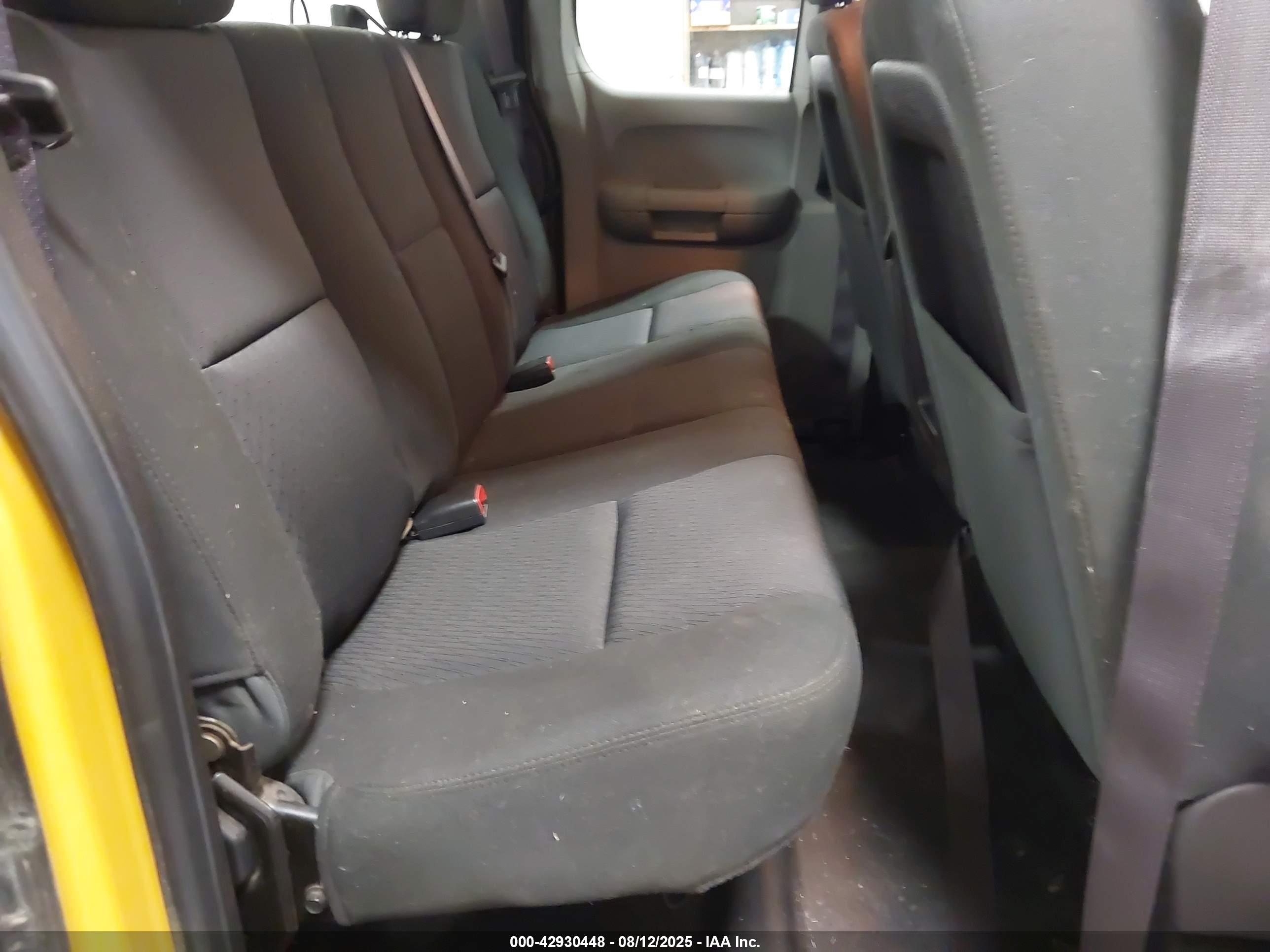 GMC SIERRA image 8