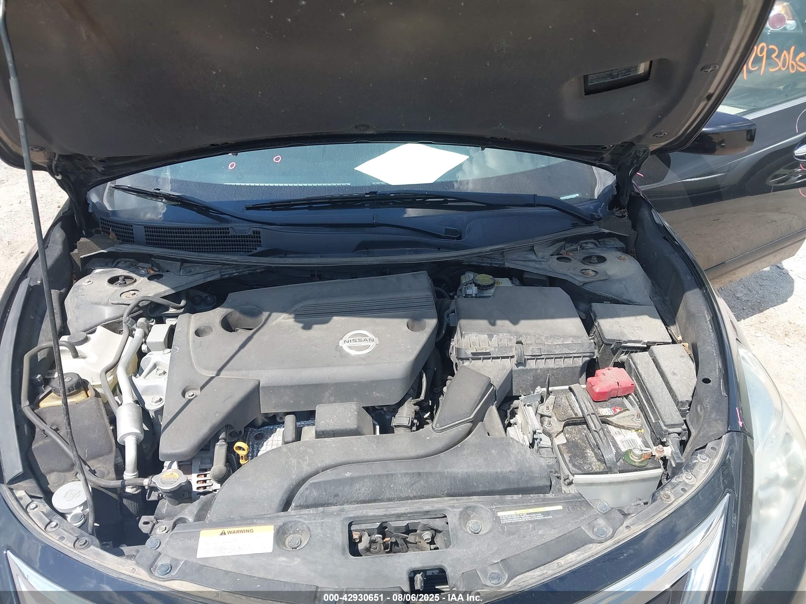 NISSAN ALTIMA image 10