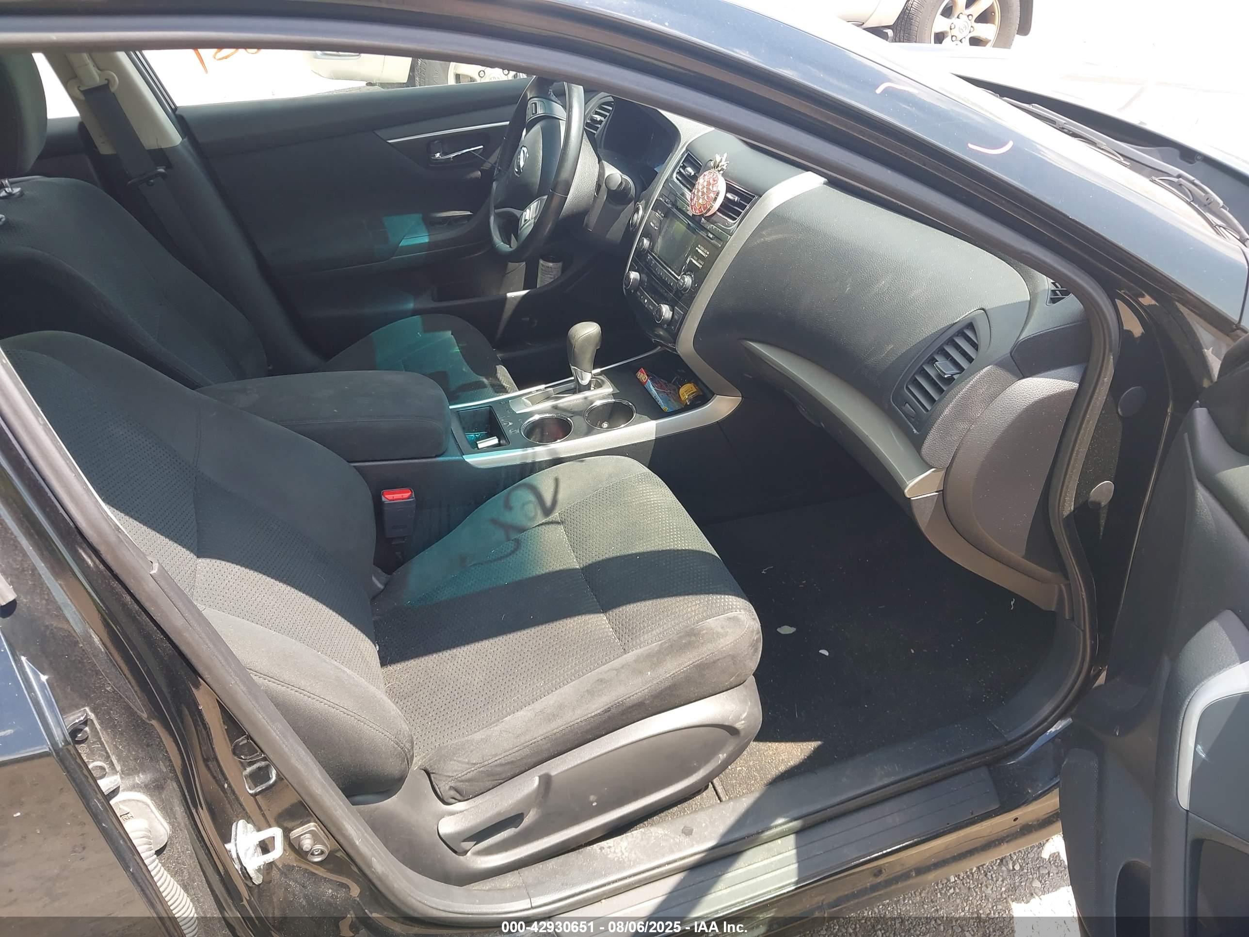 NISSAN ALTIMA image 5