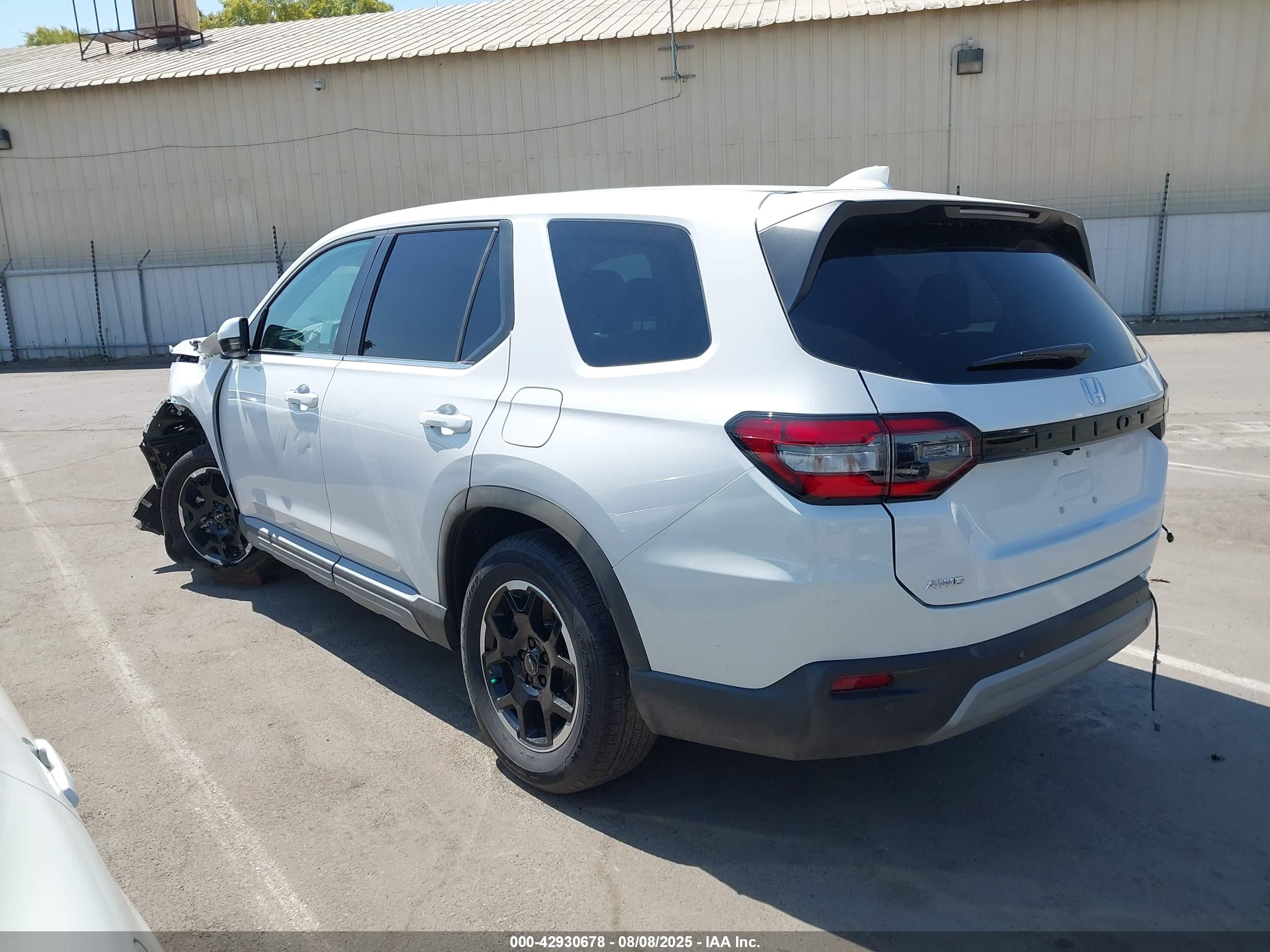 HONDA PILOT image 3
