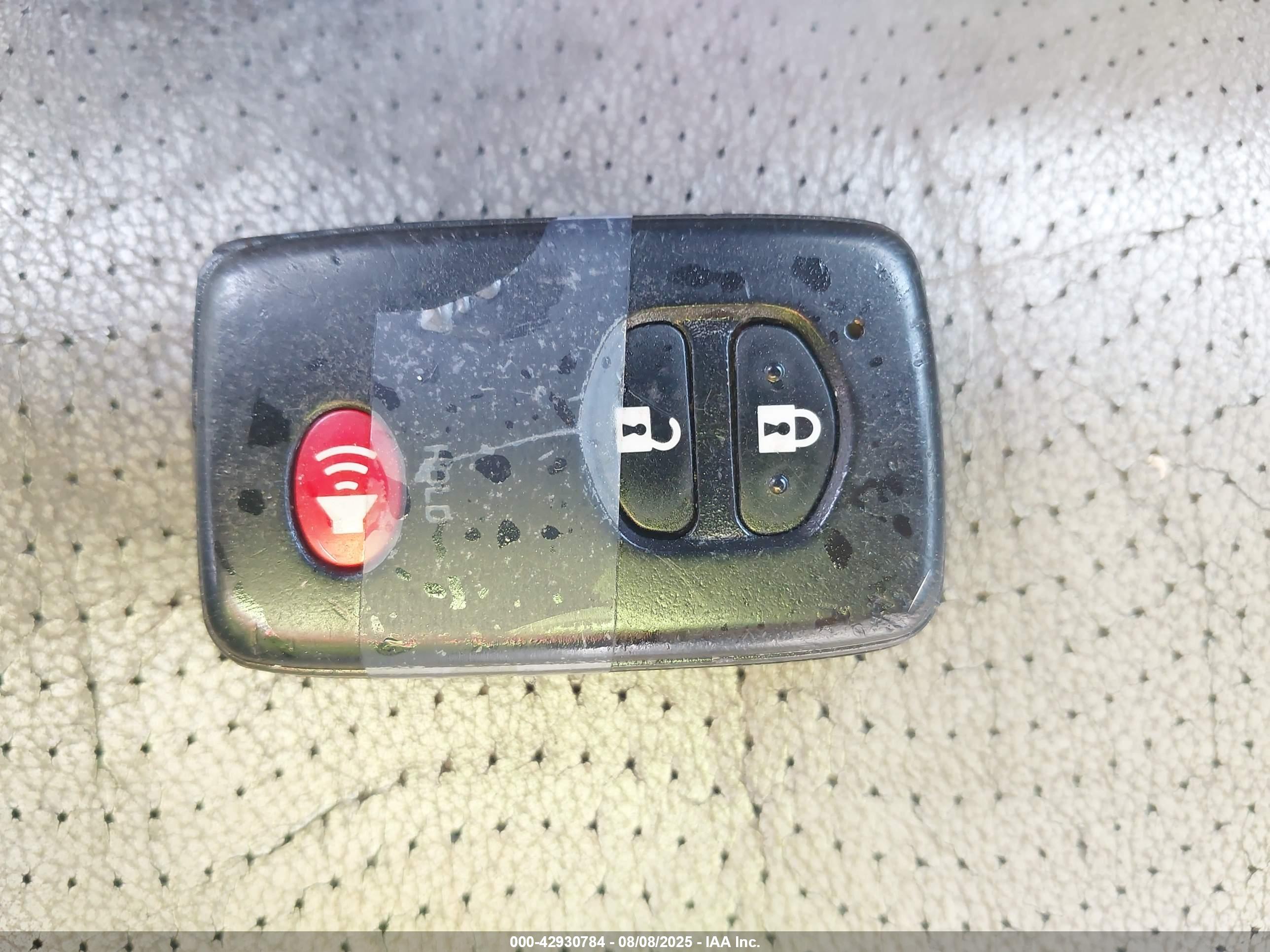 TOYOTA PRIUS image 11