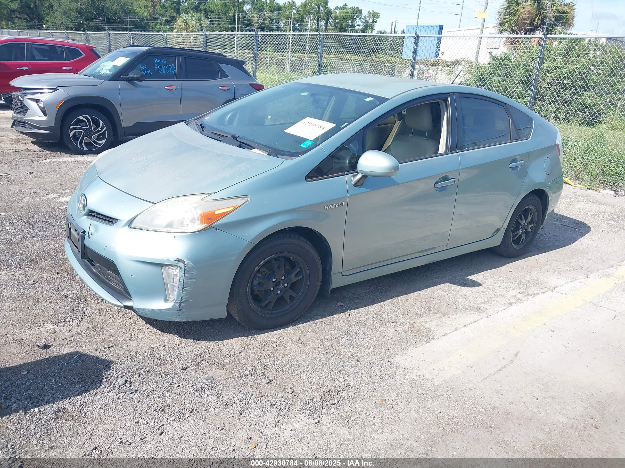 TOYOTA PRIUS image 2
