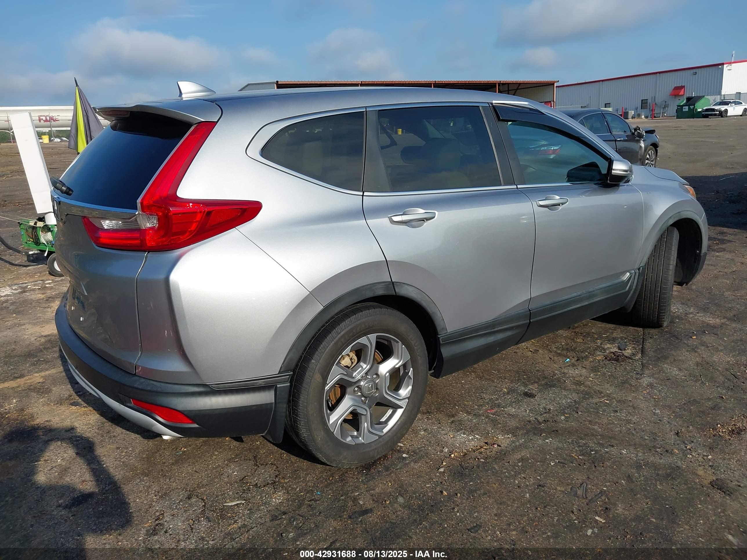 HONDA CR-V image 4