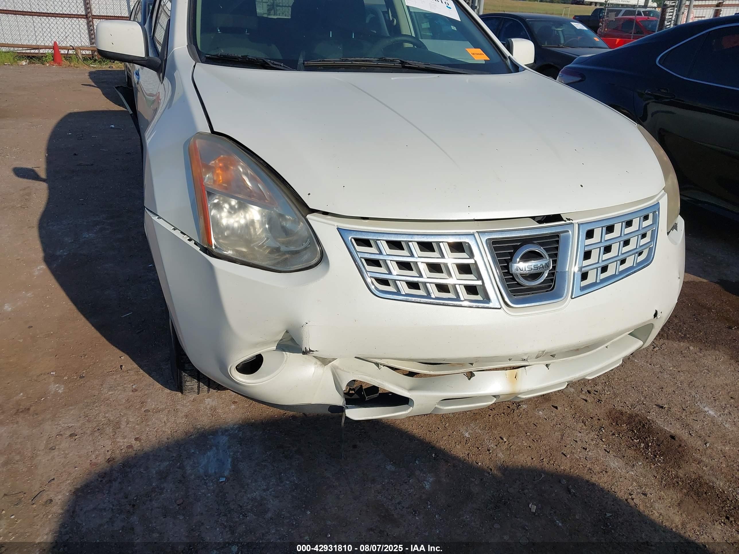 NISSAN ROGUE image 6