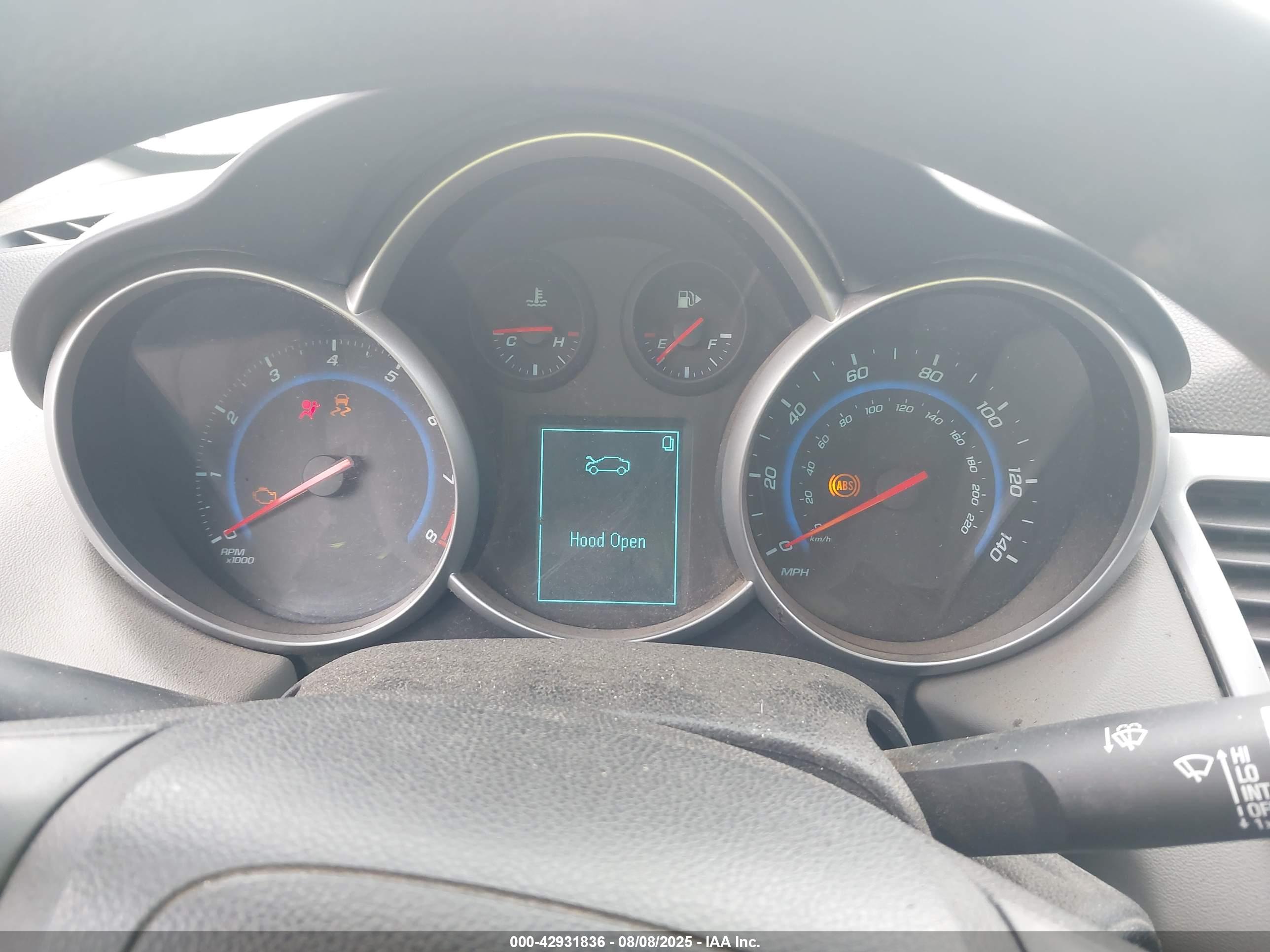 CHEVROLET CRUZE image 7