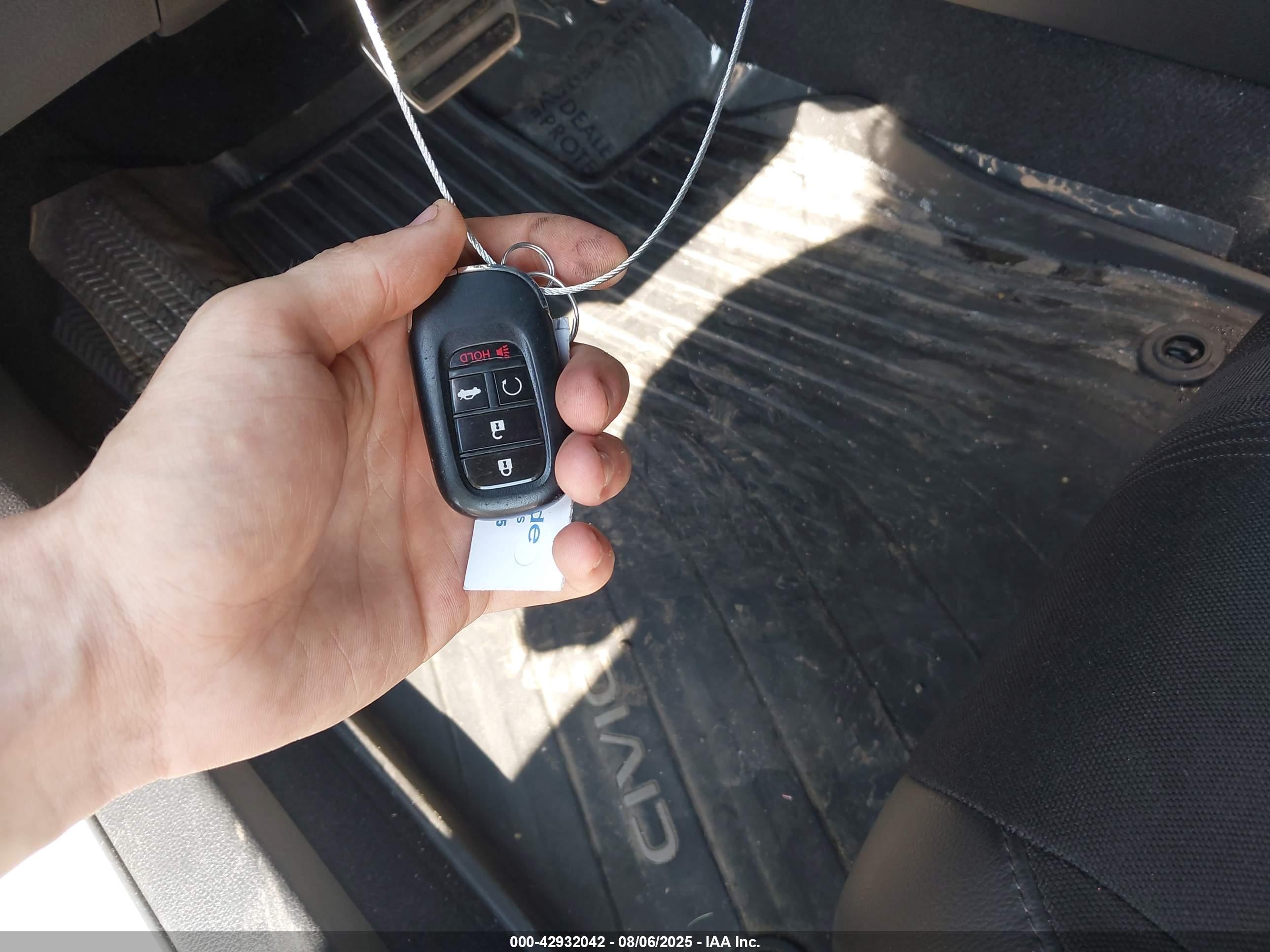 HONDA CIVIC image 11
