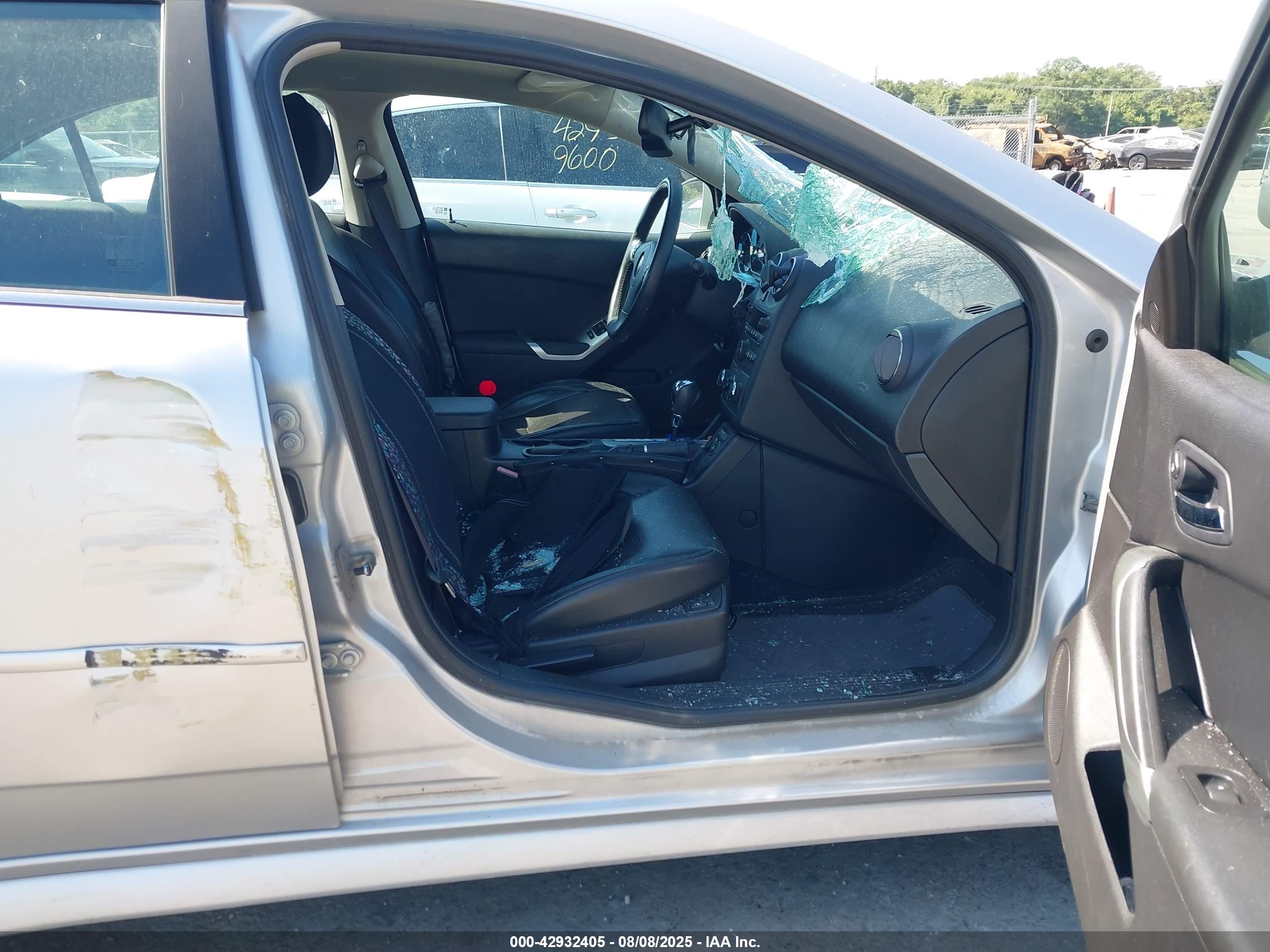 PONTIAC G6 image 5
