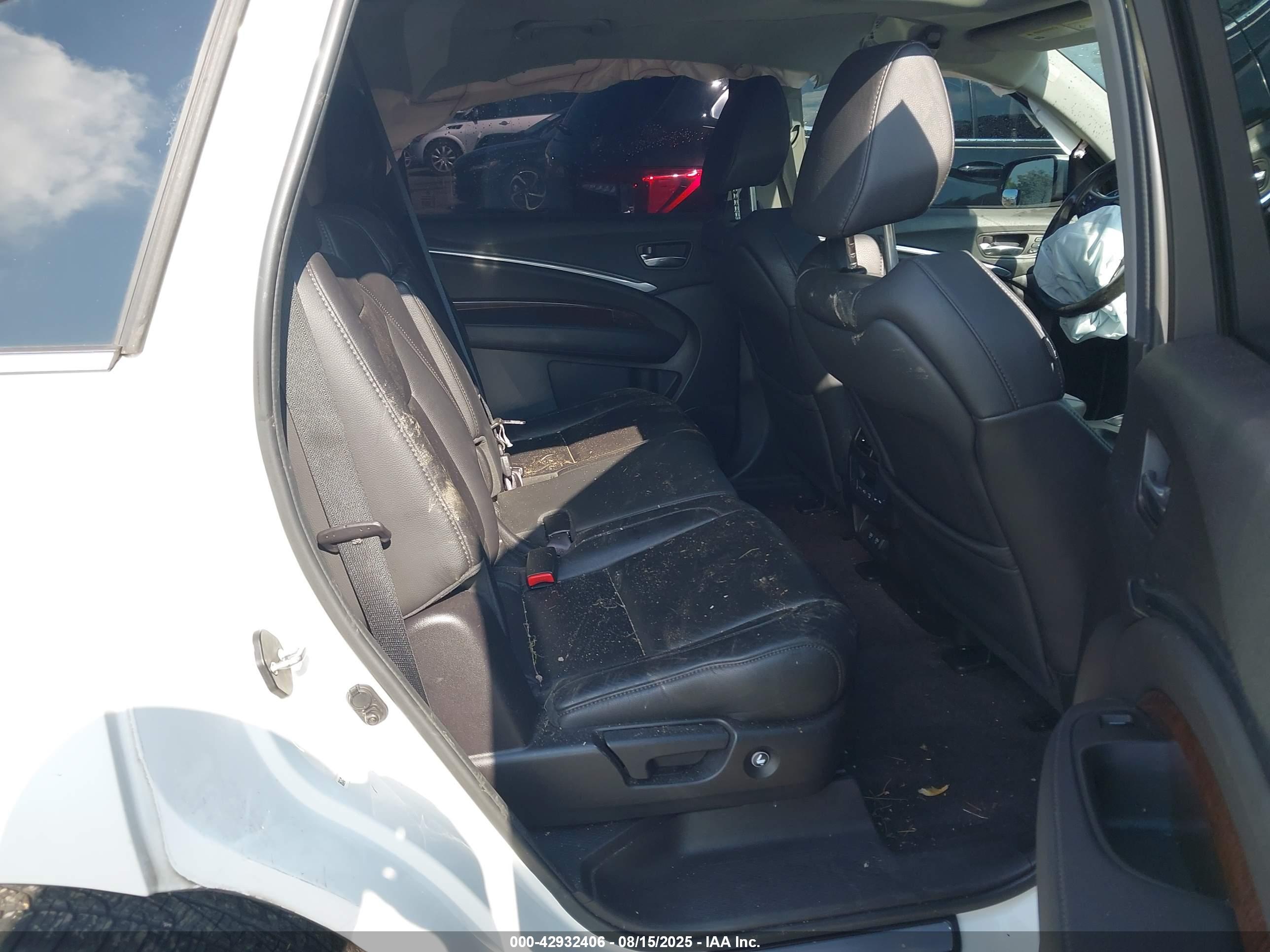 ACURA MDX image 8