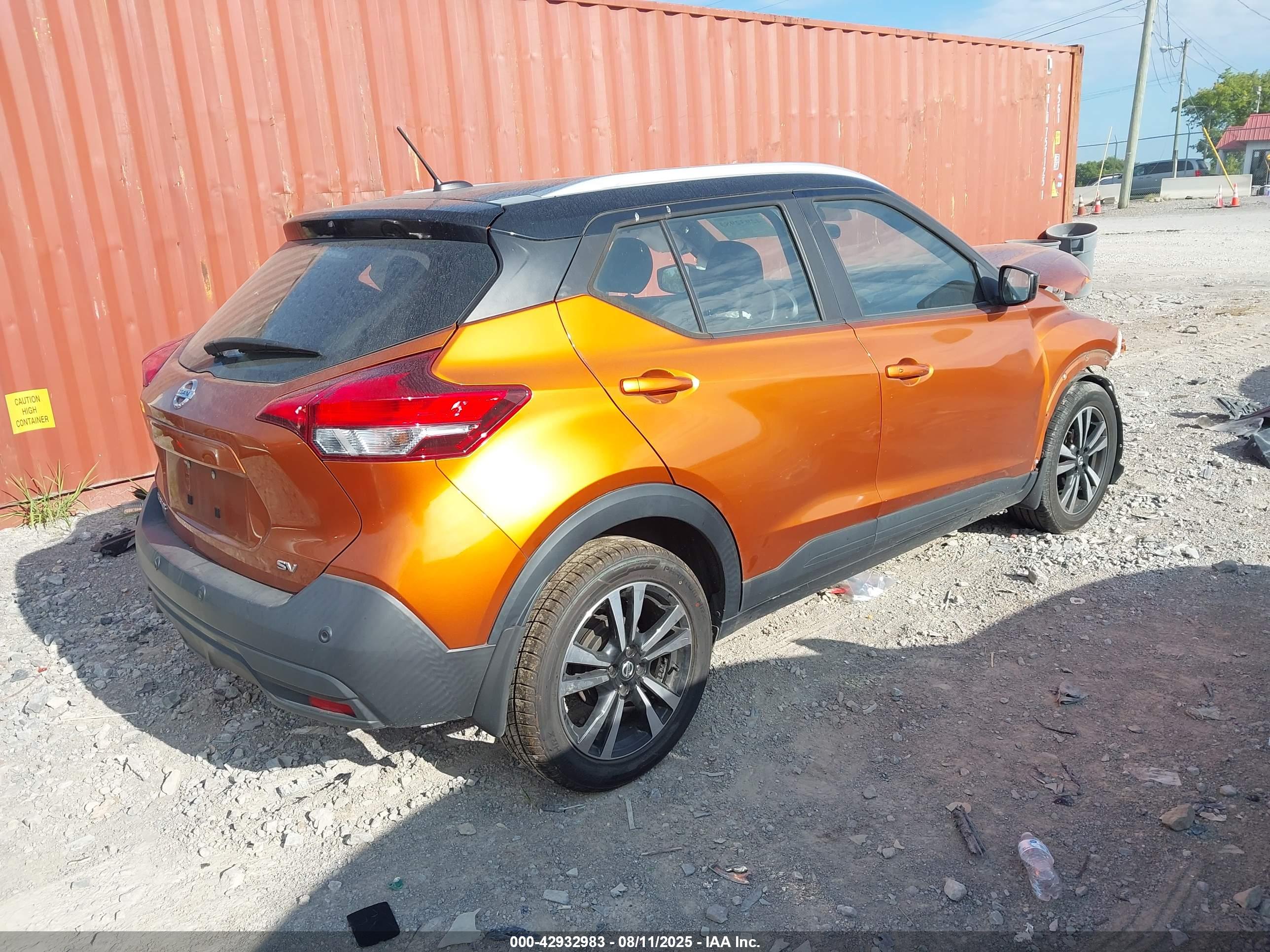 NISSAN KICKS image 4