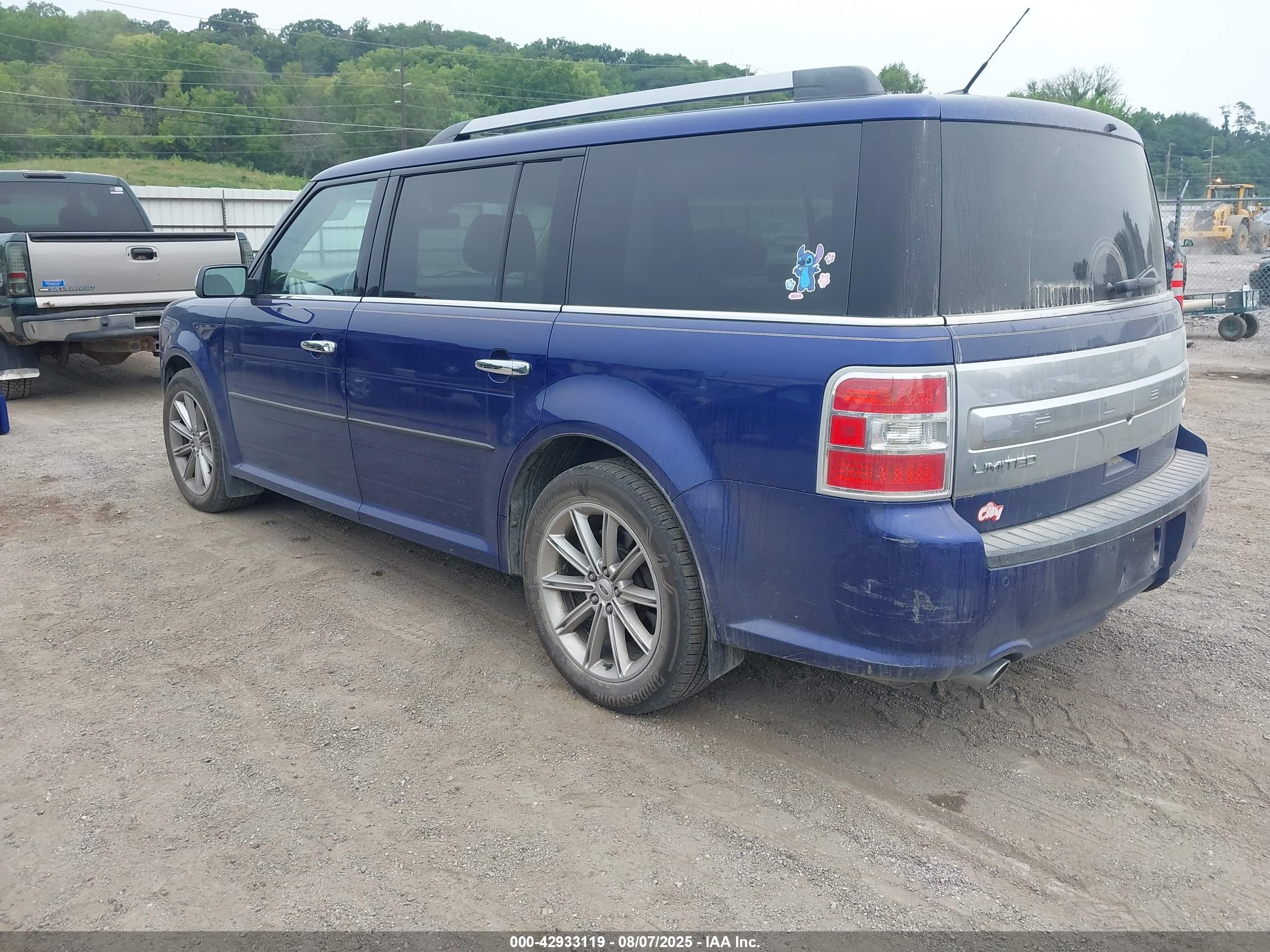 FORD FLEX image 3