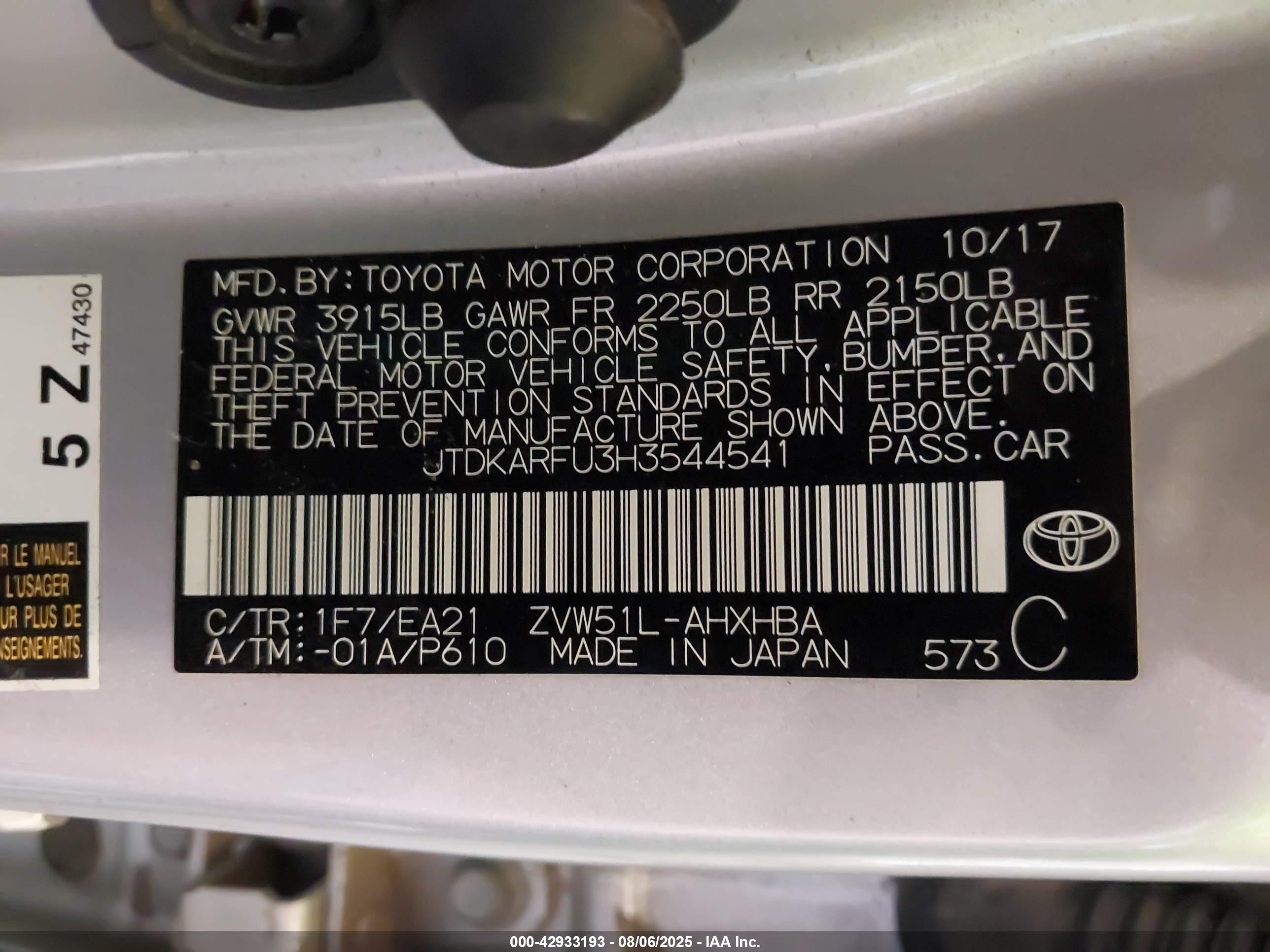 TOYOTA PRIUS image 9
