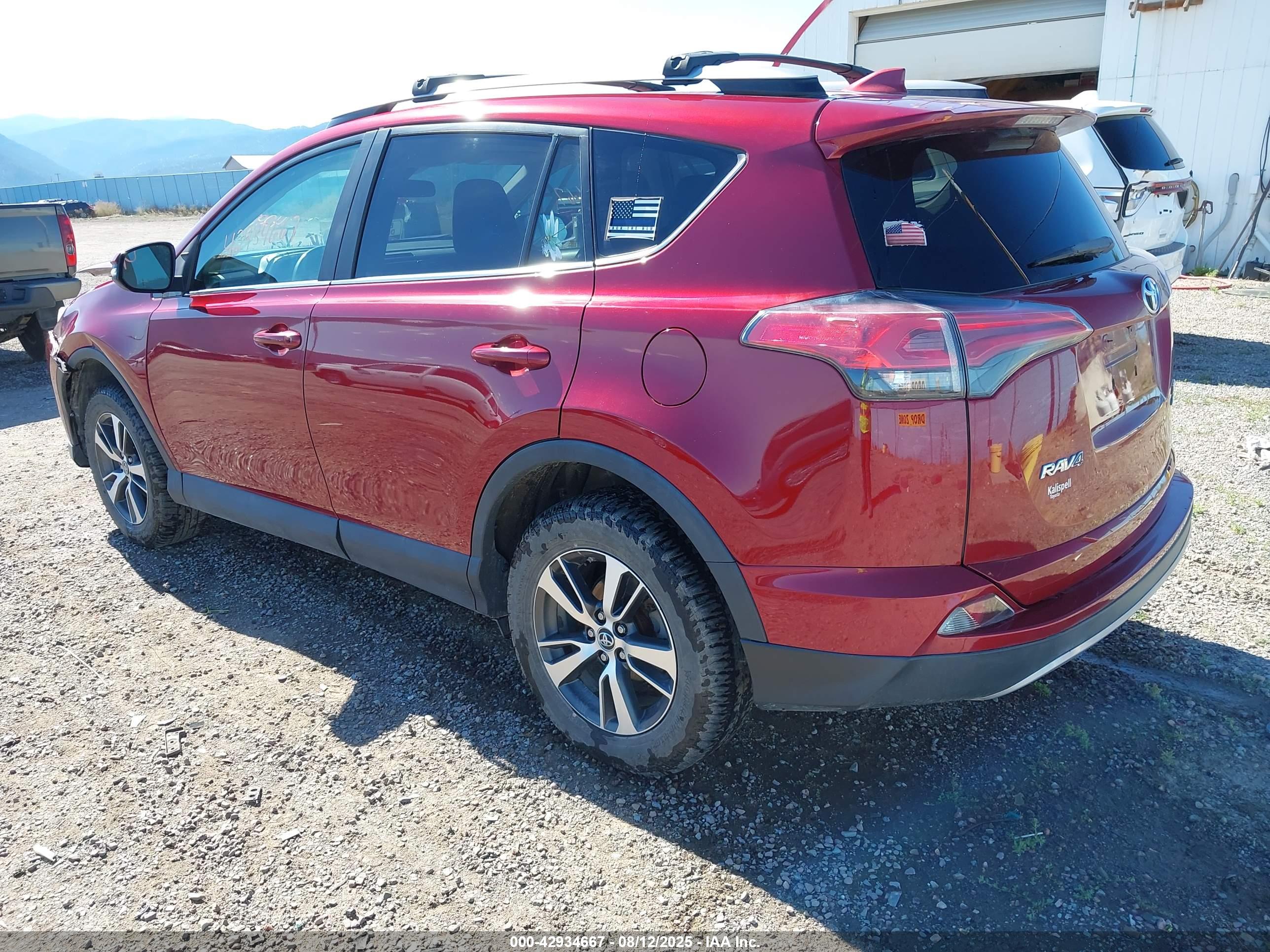 TOYOTA RAV4 image 3