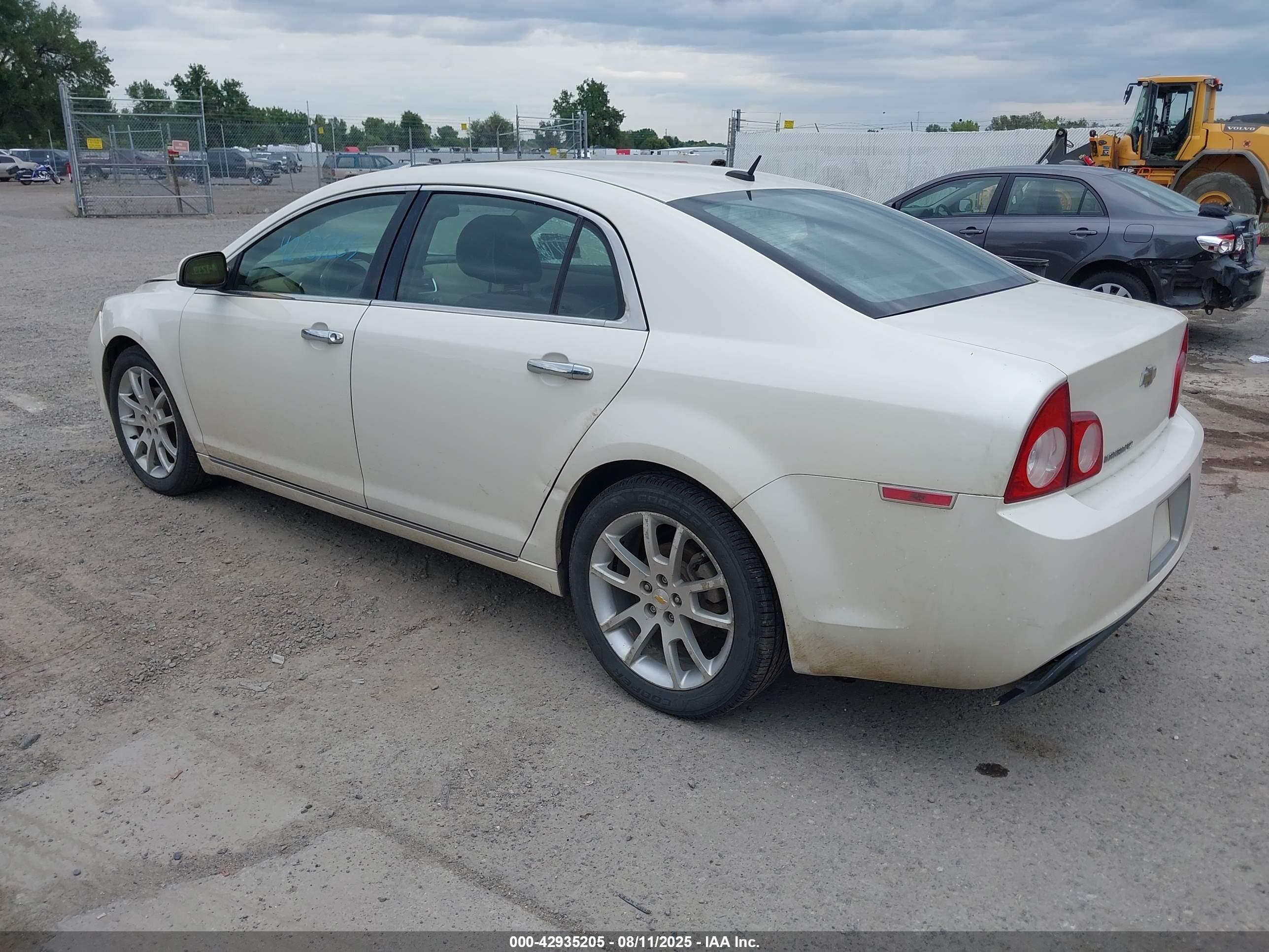 CHEVROLET MALIBU image 3