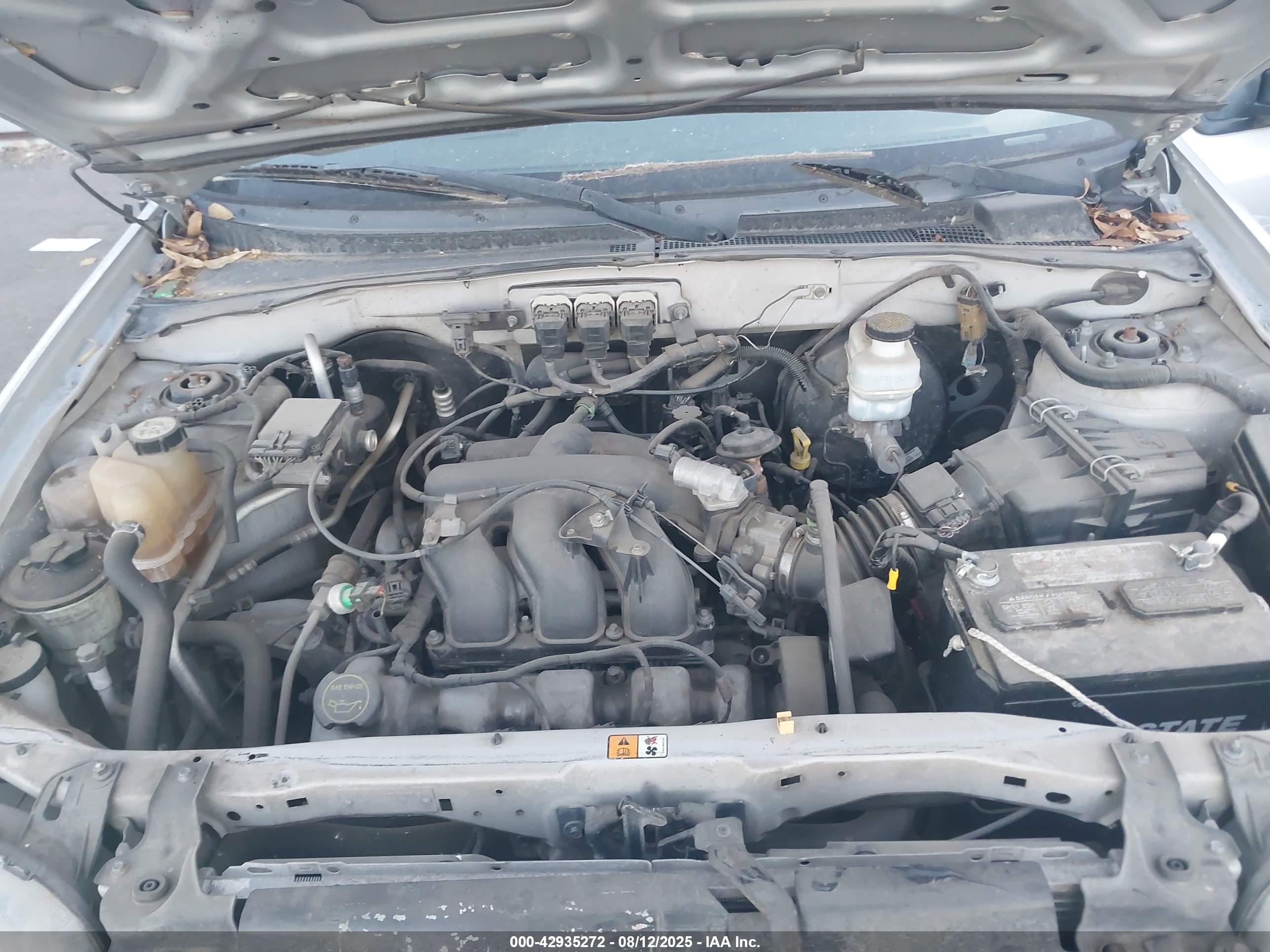 FORD ESCAPE image 10