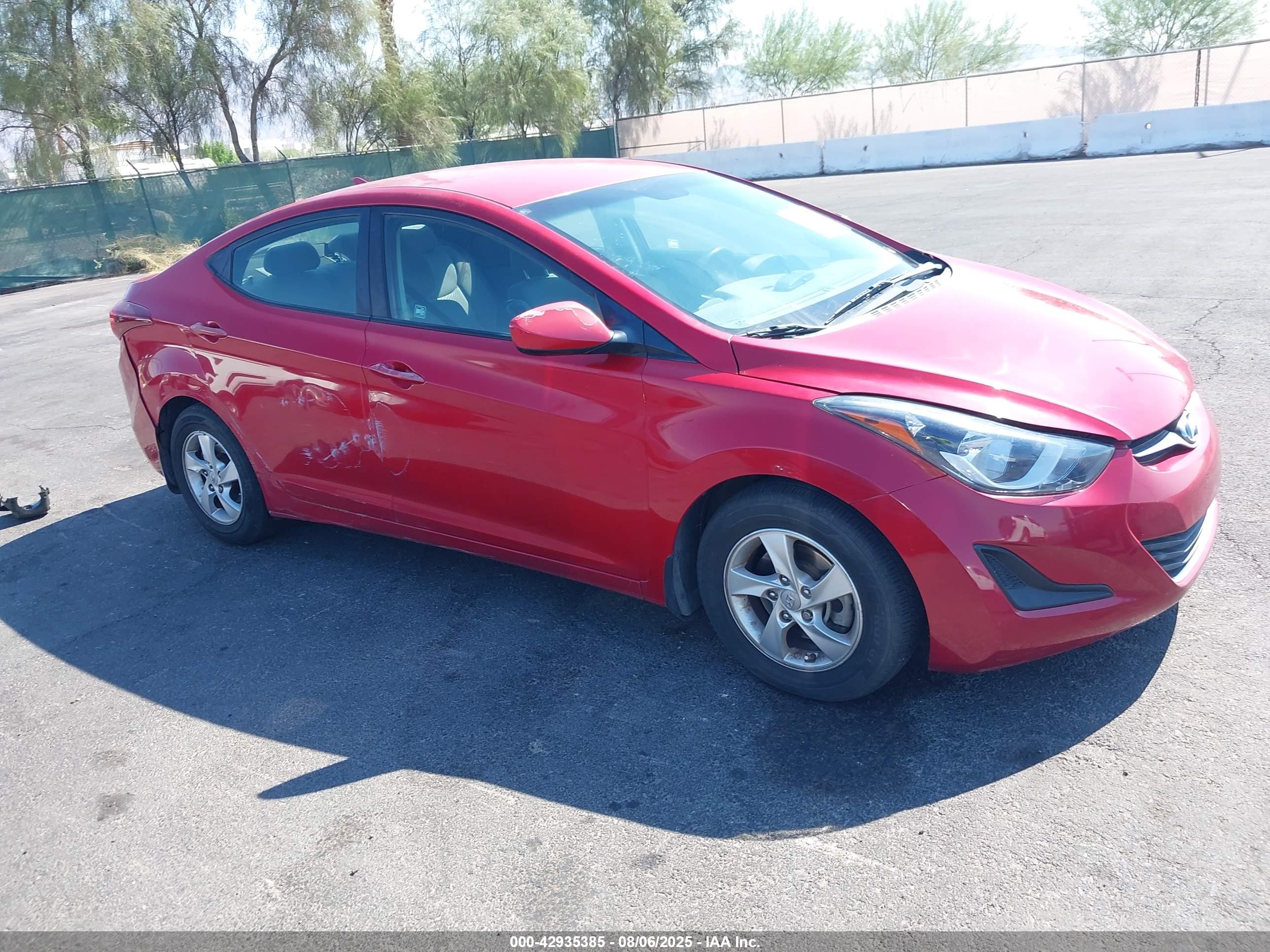 HYUNDAI ELANTRA image 6