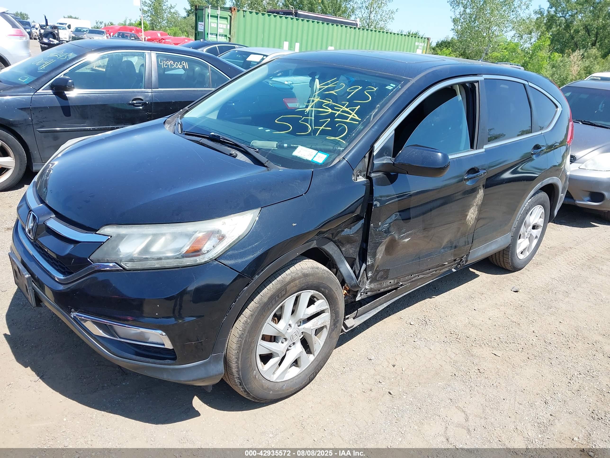 HONDA CR-V image 2