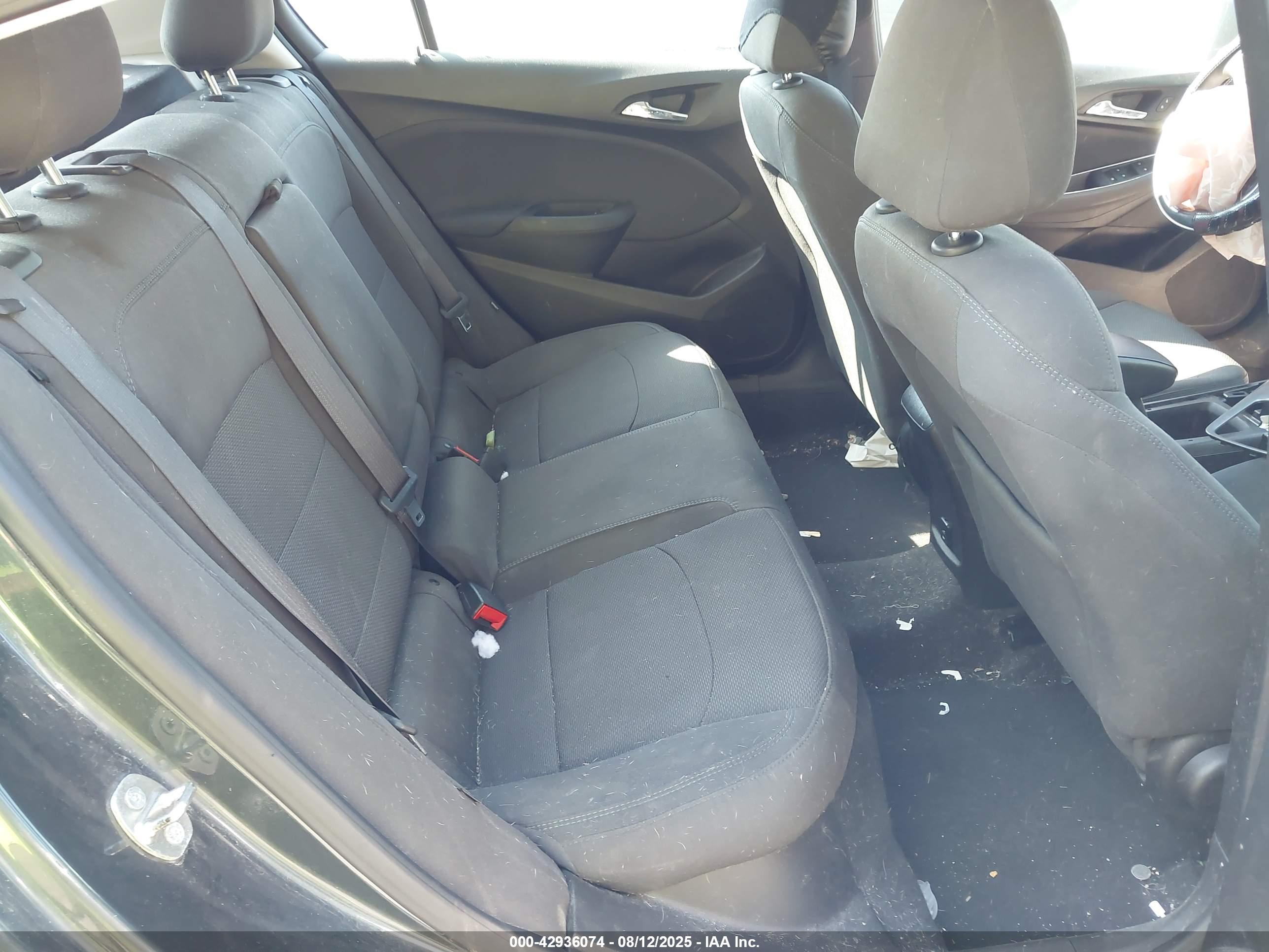 CHEVROLET CRUZE image 8
