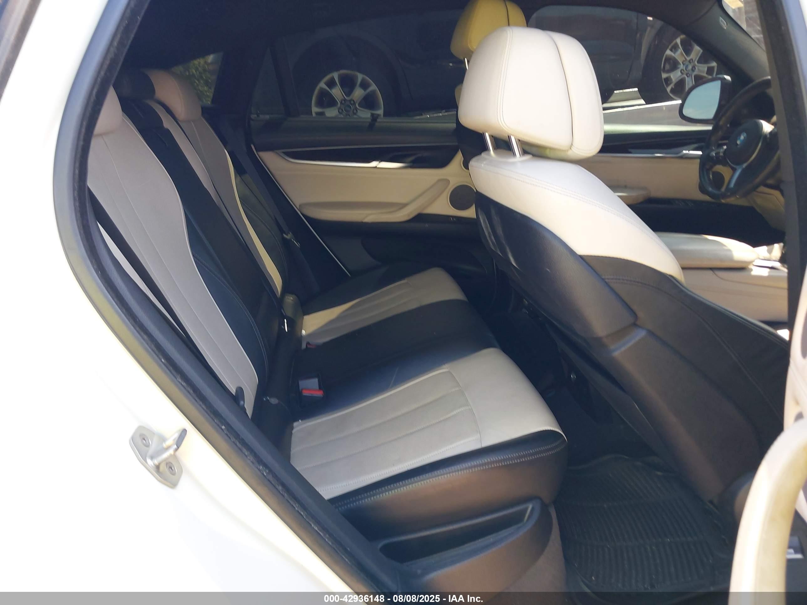BMW X6 image 8