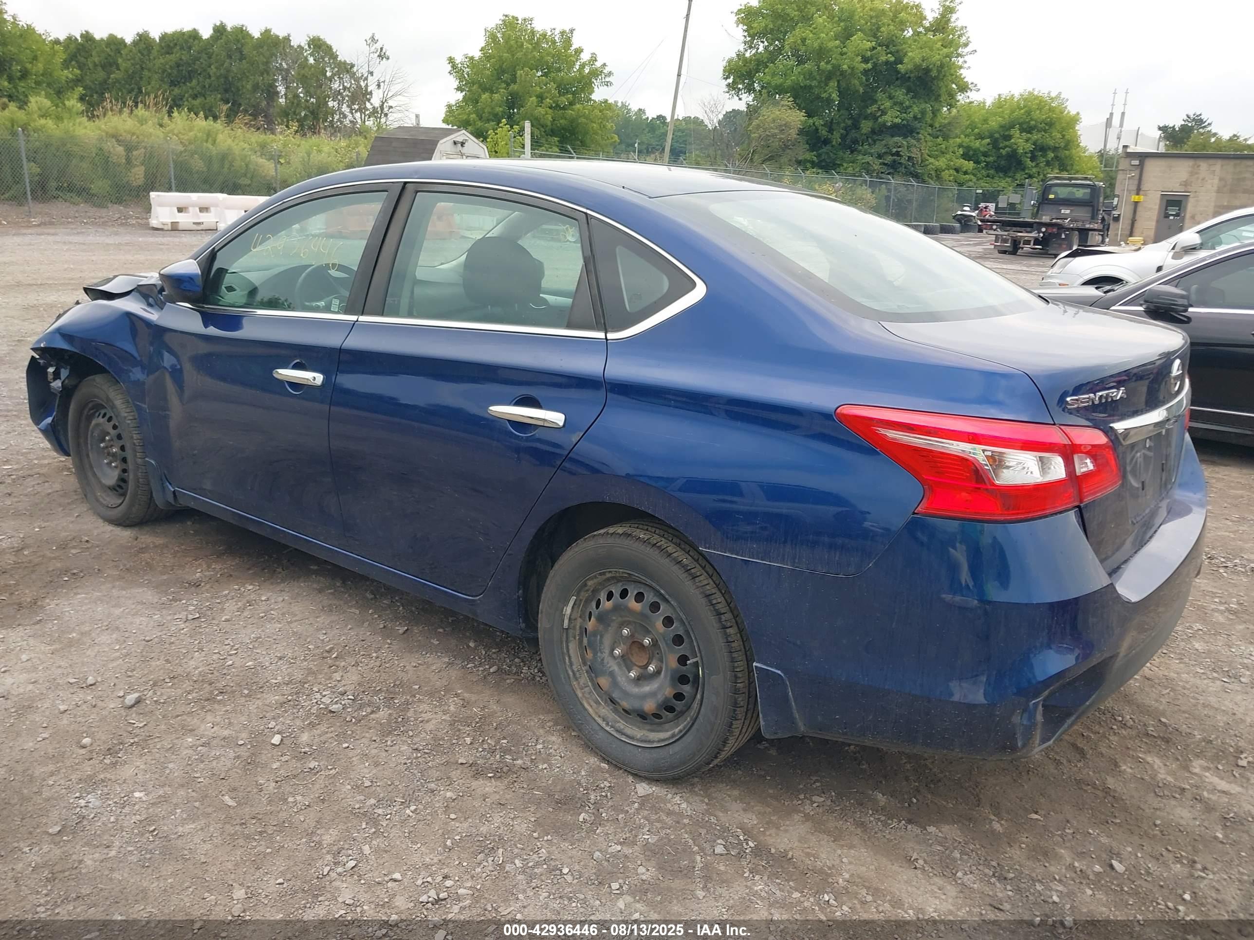 NISSAN SENTRA image 3