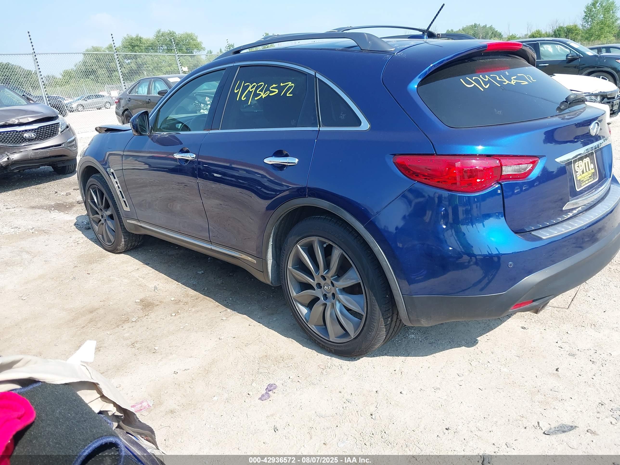 INFINITI FX35 image 3