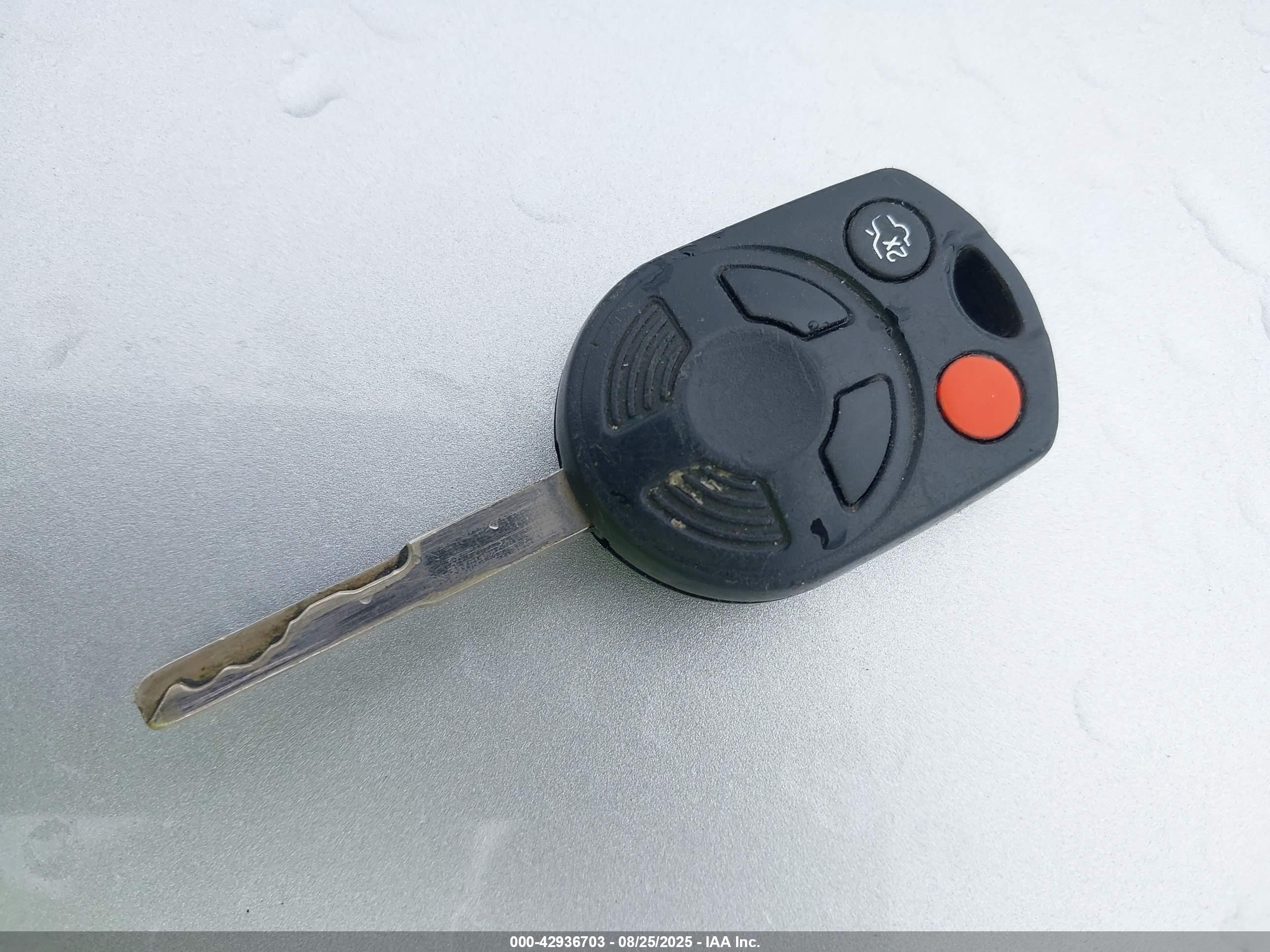 FORD FOCUS image 11