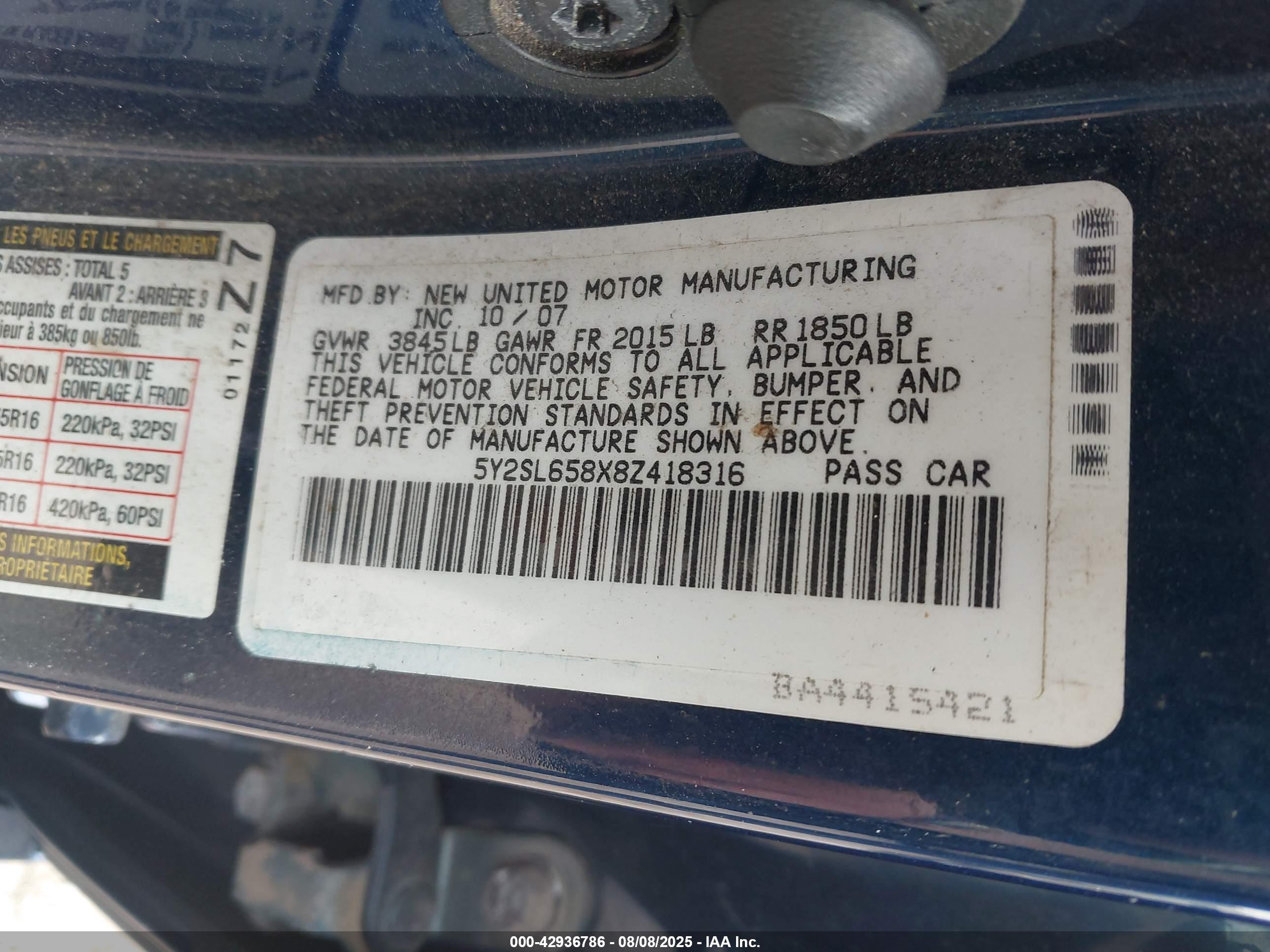 PONTIAC VIBE image 9
