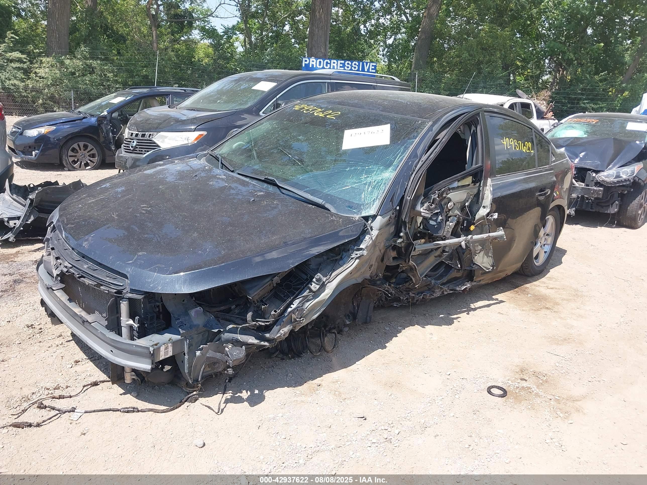 CHEVROLET CRUZE image 2
