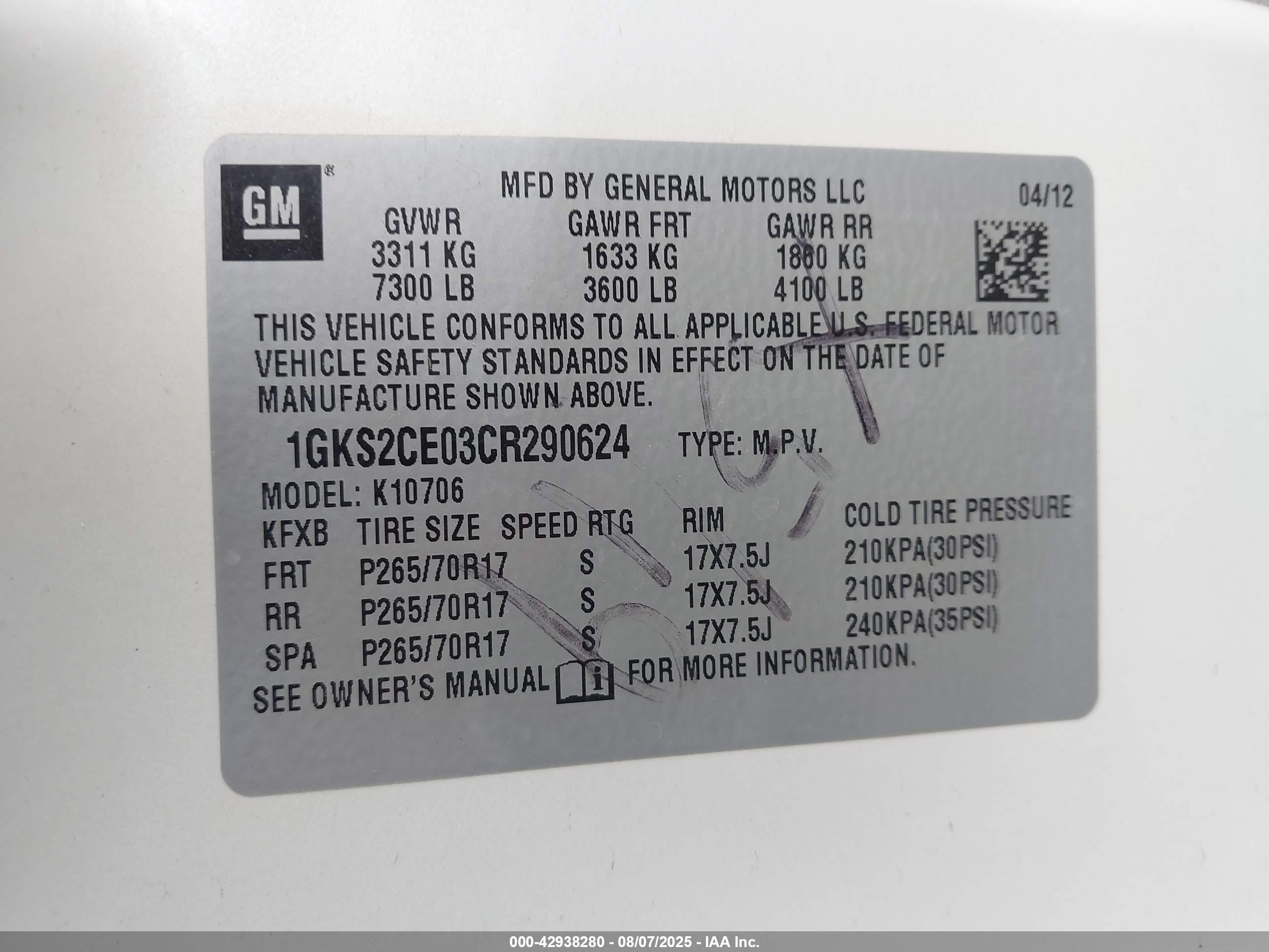 GMC YUKON image 9