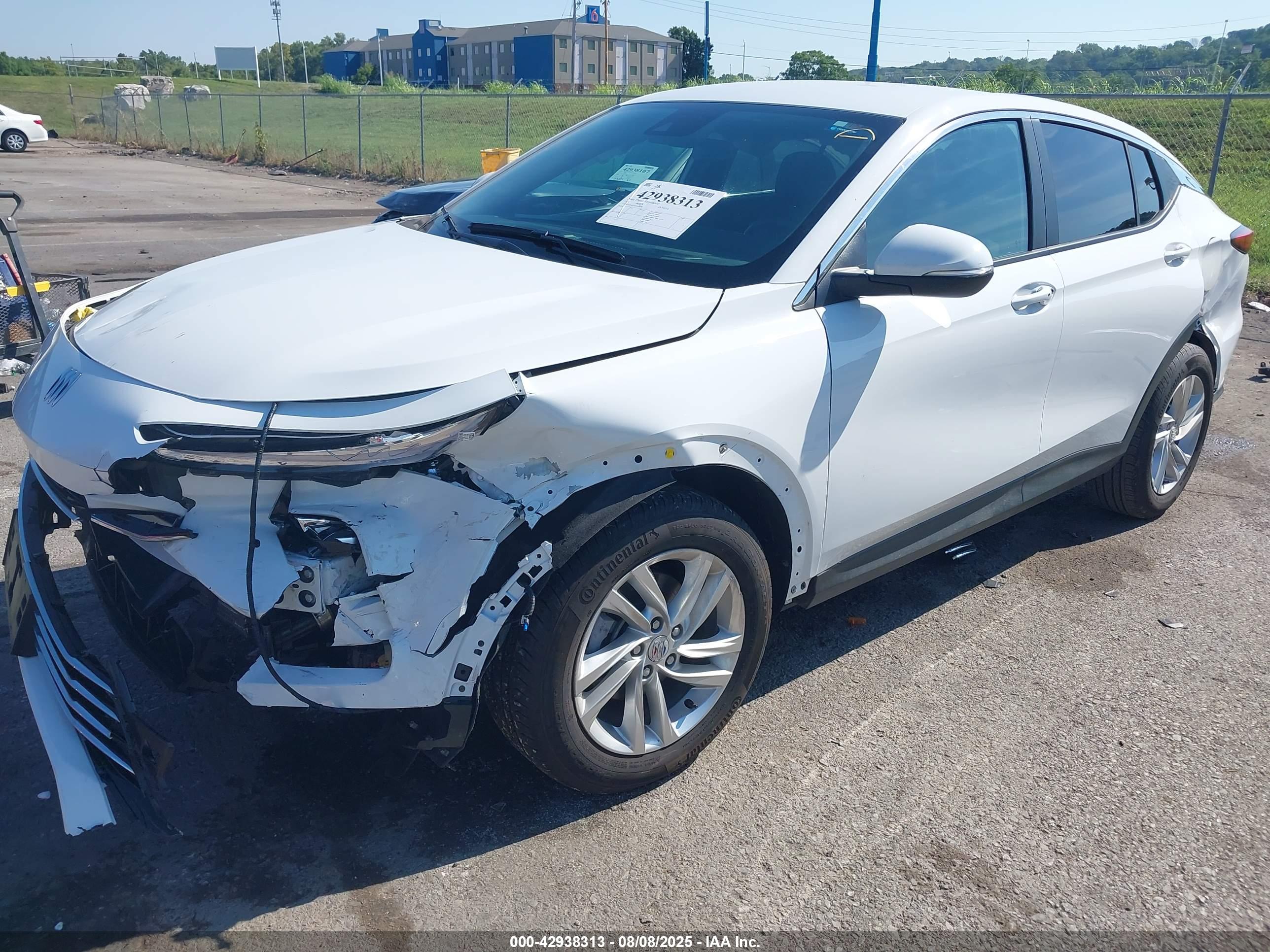 BUICK ENVISTA image 2