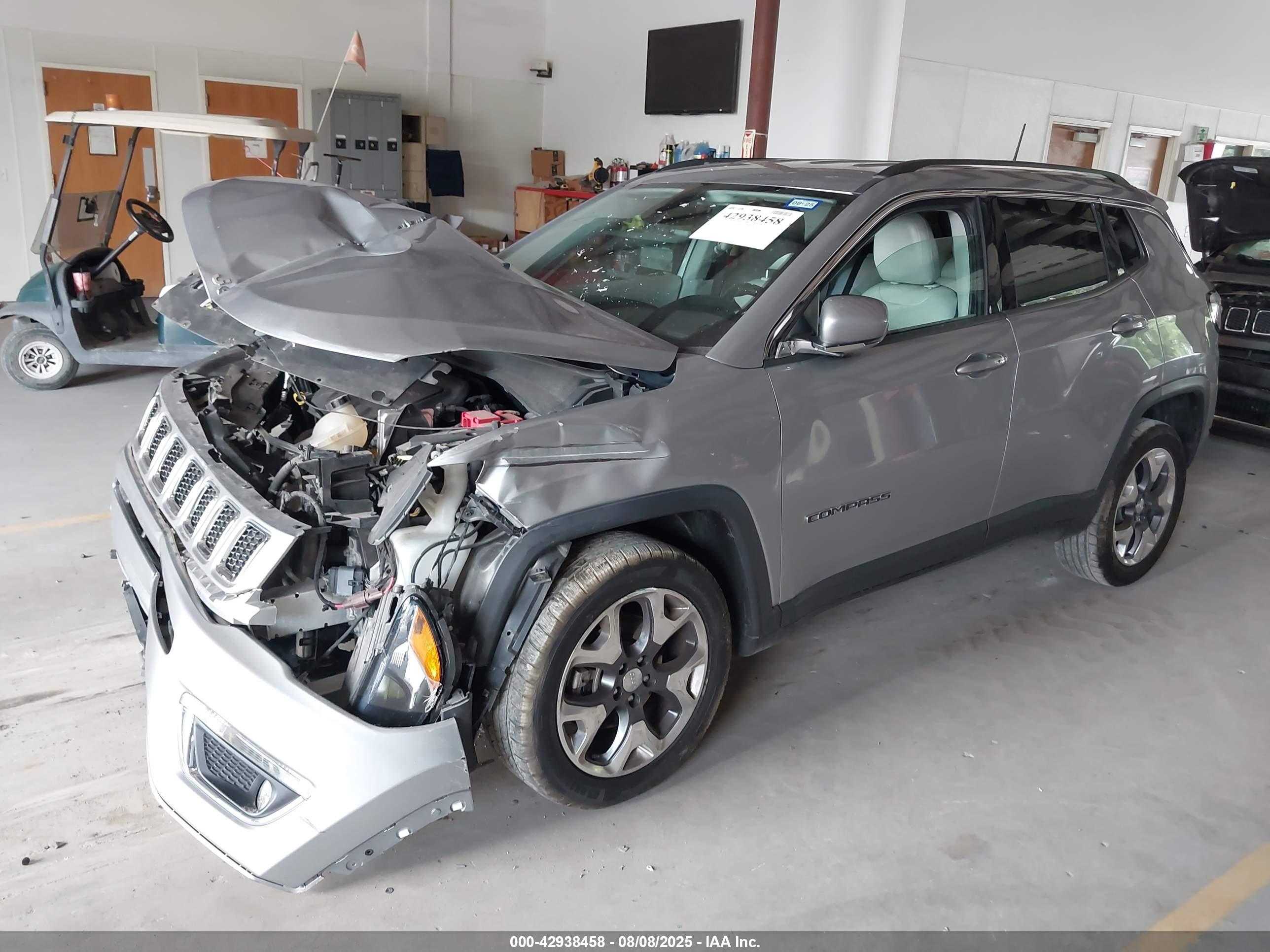 JEEP COMPASS image 2