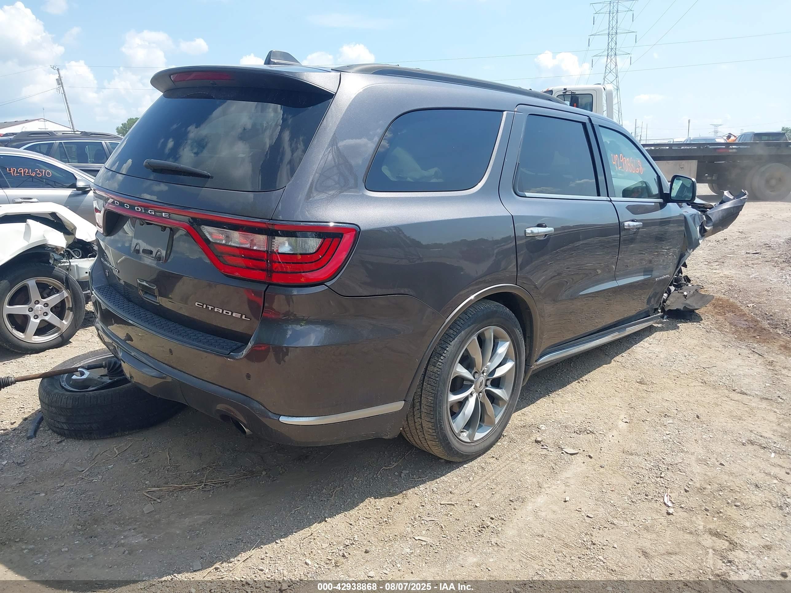 DODGE DURANGO image 4